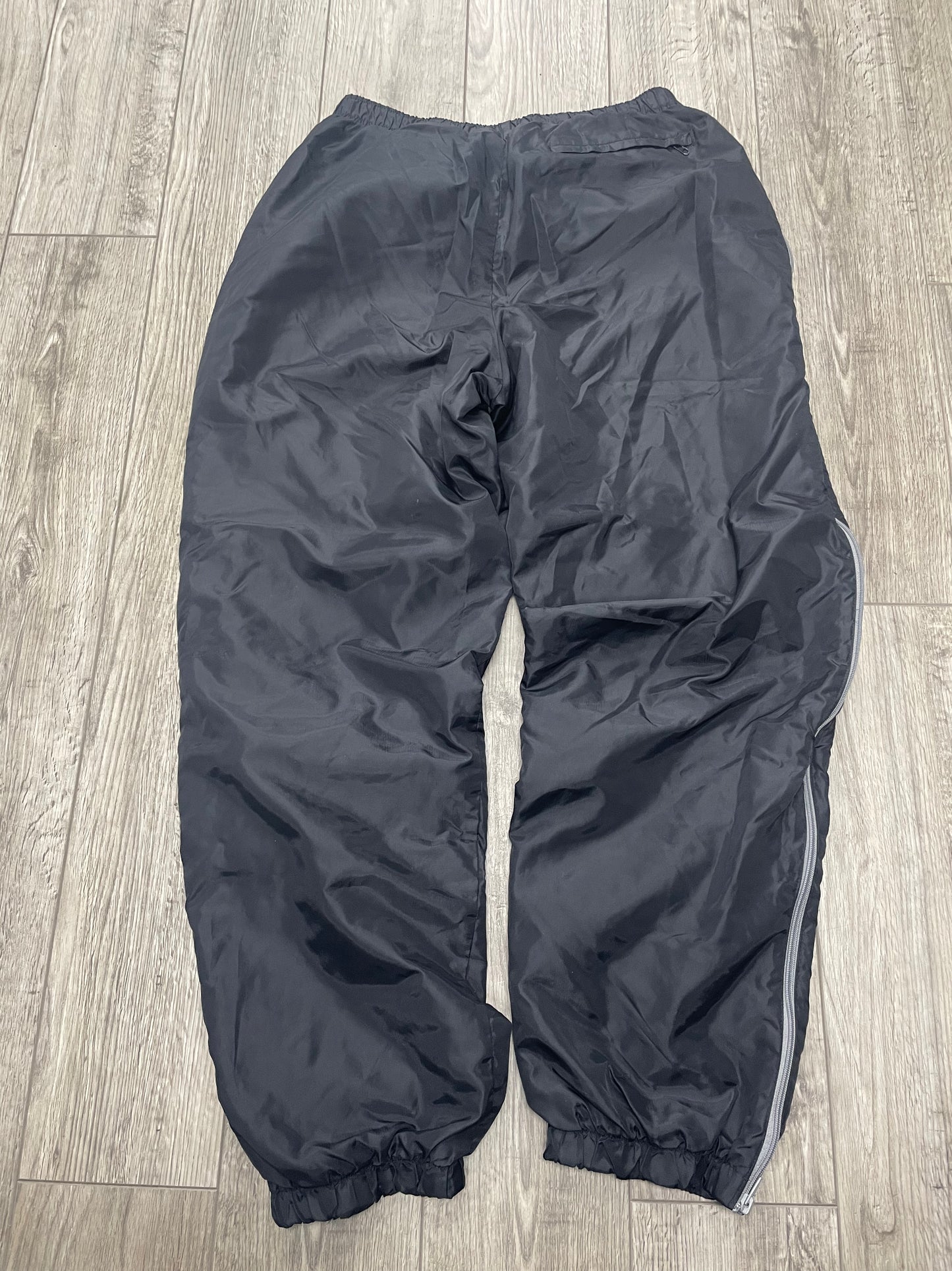 L-Vintage Nike Nylon Side Zipper Track Pants