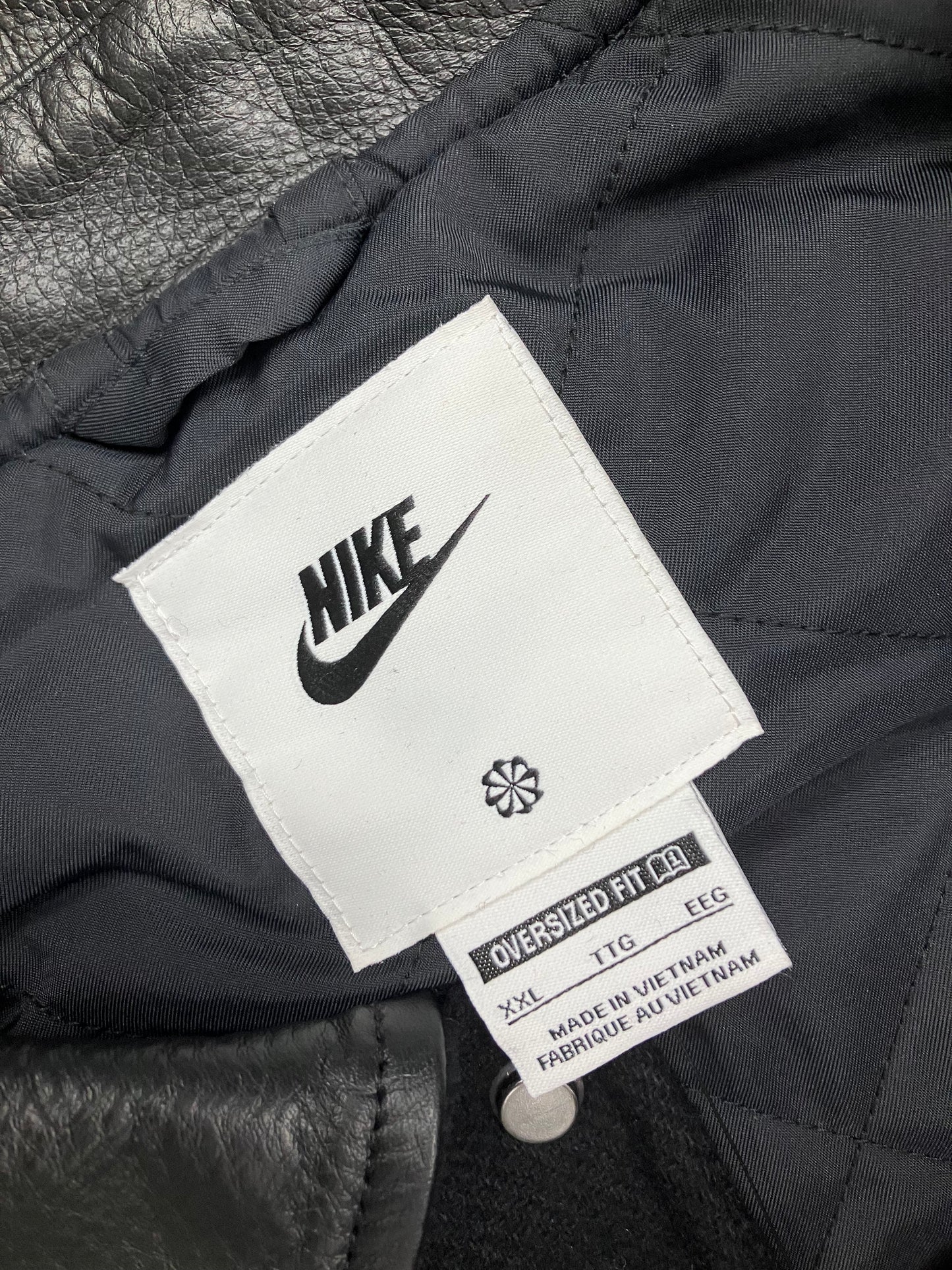 XXL-Nike Single Swoosh varsity Jacket