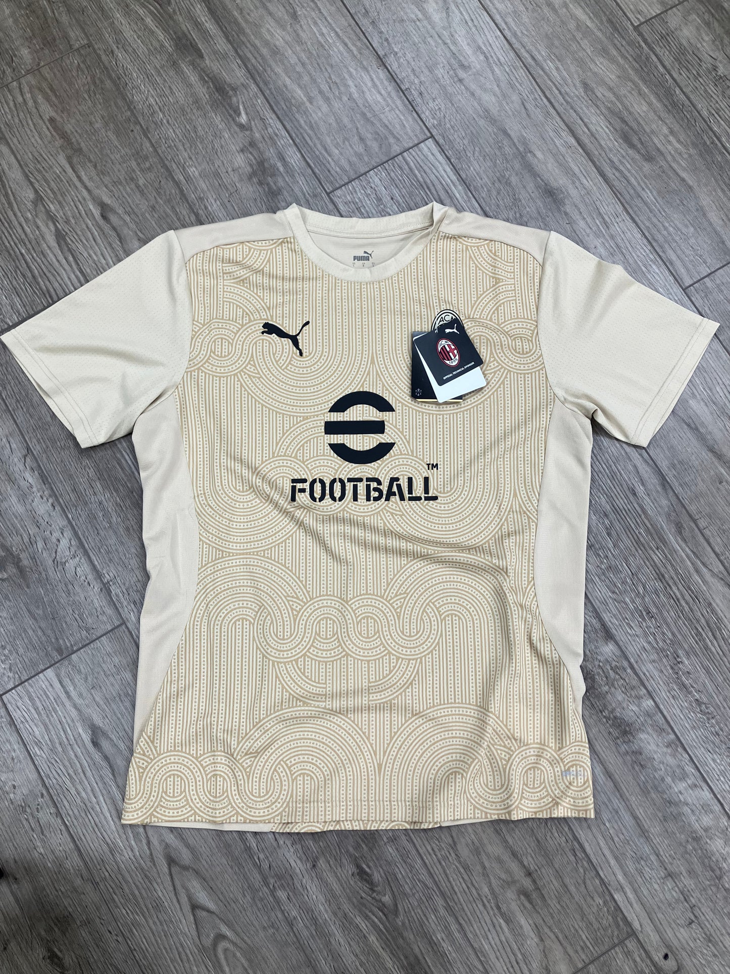 L-PUMA AC Milan jersey