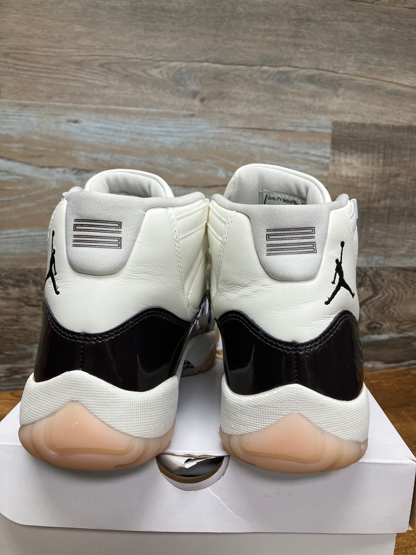 8.5-Air Jordan 11 Neapolitan