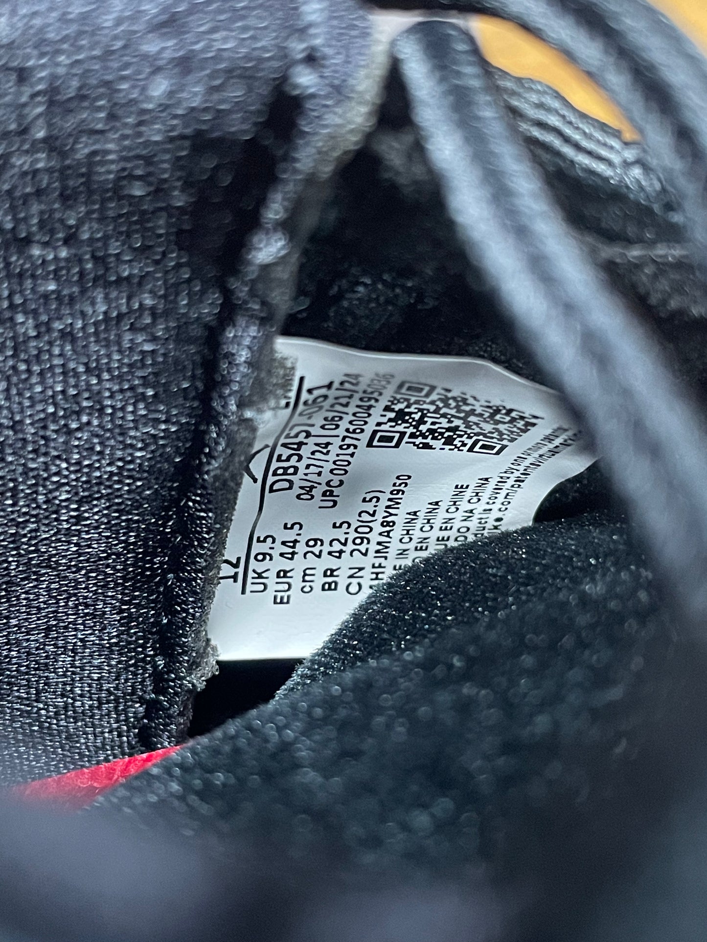12W-Air Jordan 11 Bred Velvet