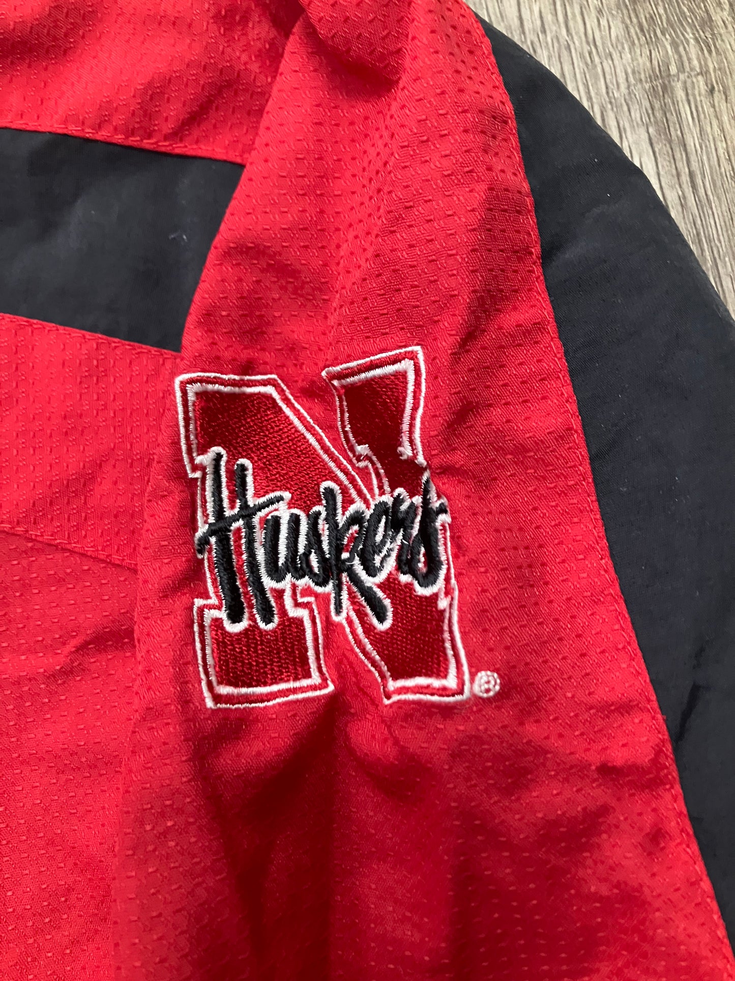 Majestic Nebraska Pullover Jacket Size XL