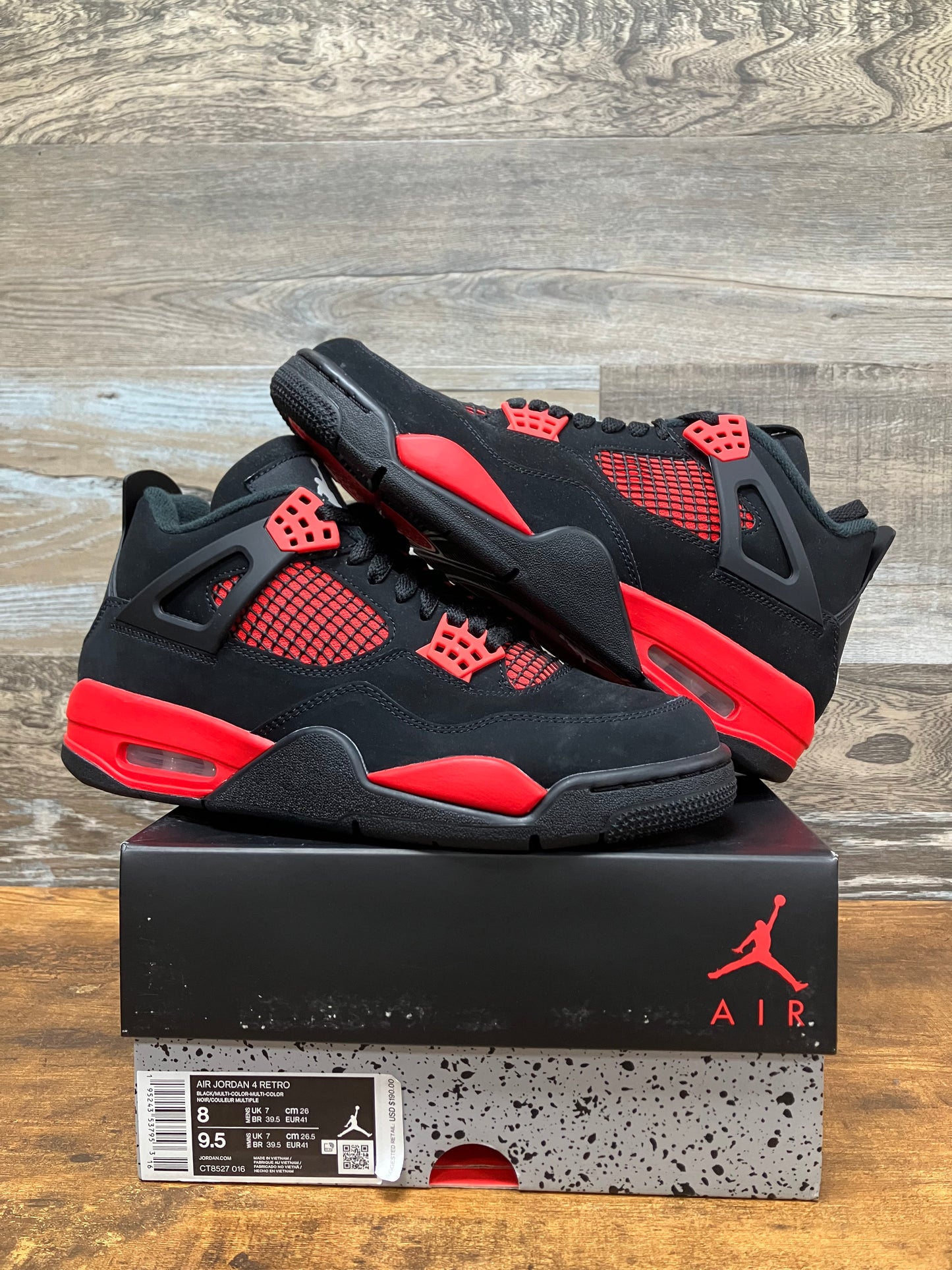 Air Jordan 4 Red Thunder Sz 8