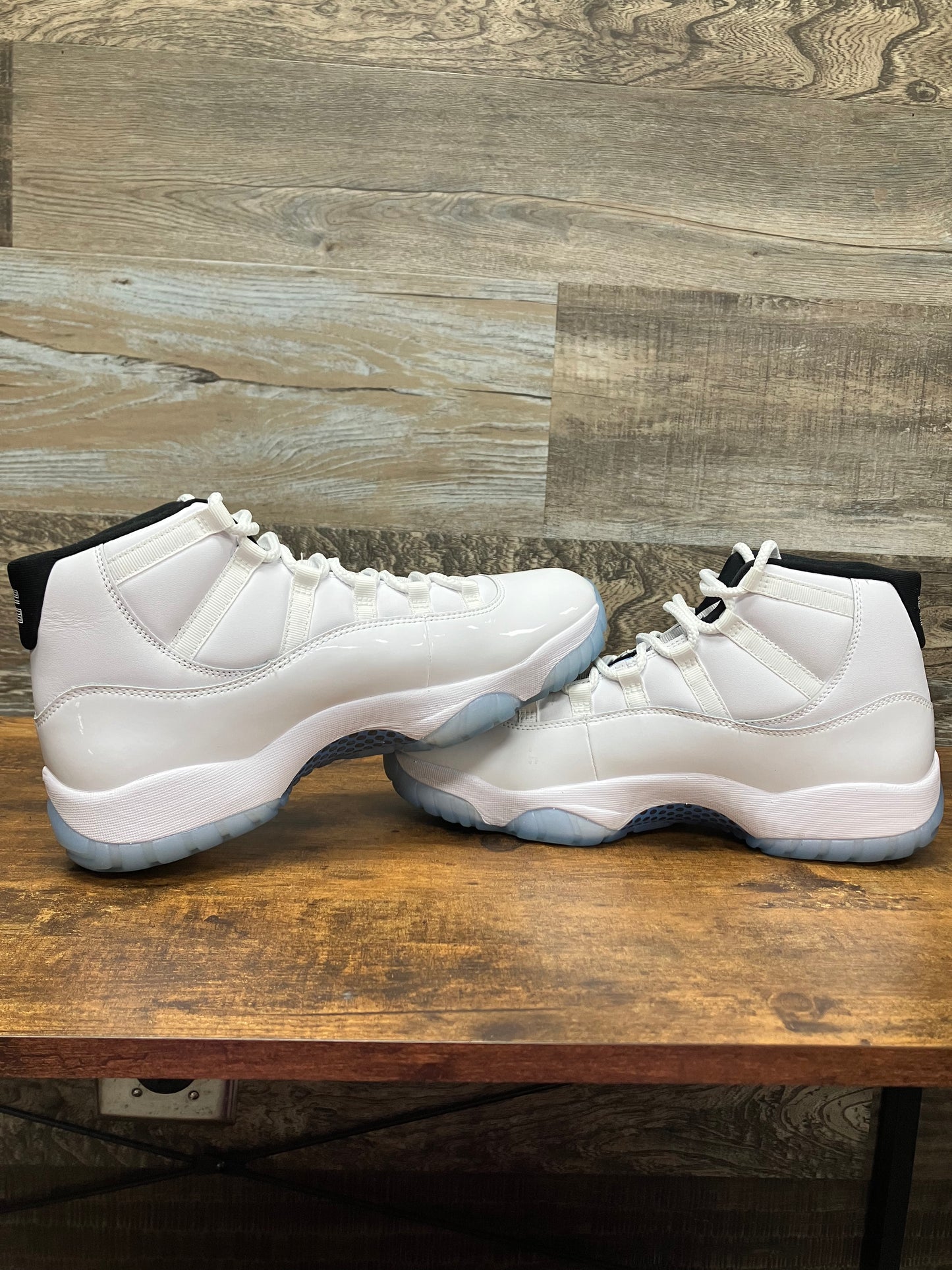 11.5-Air Jordan 11 Legend Blue