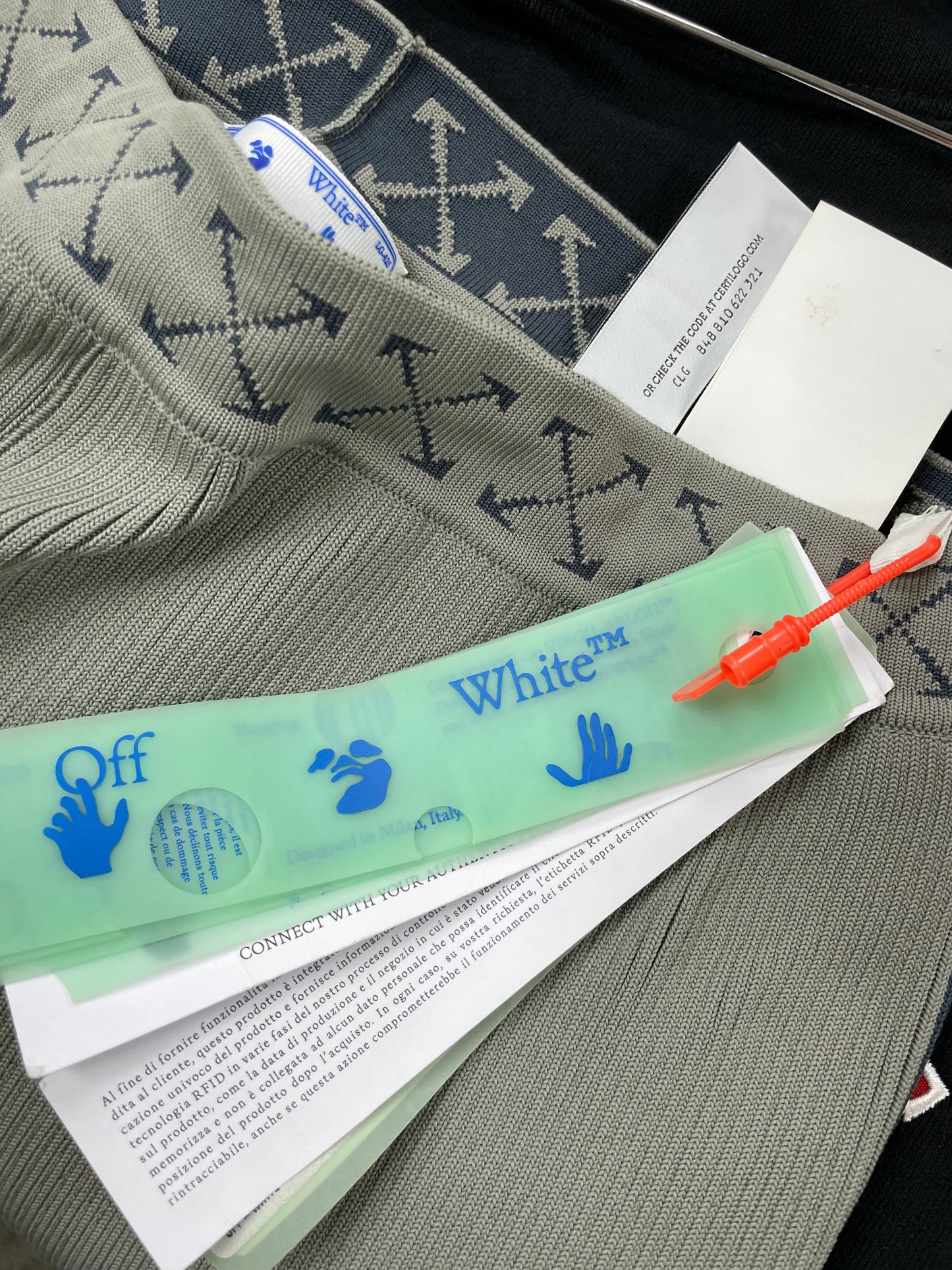 Off-White Women’s Bold Pants Size 44