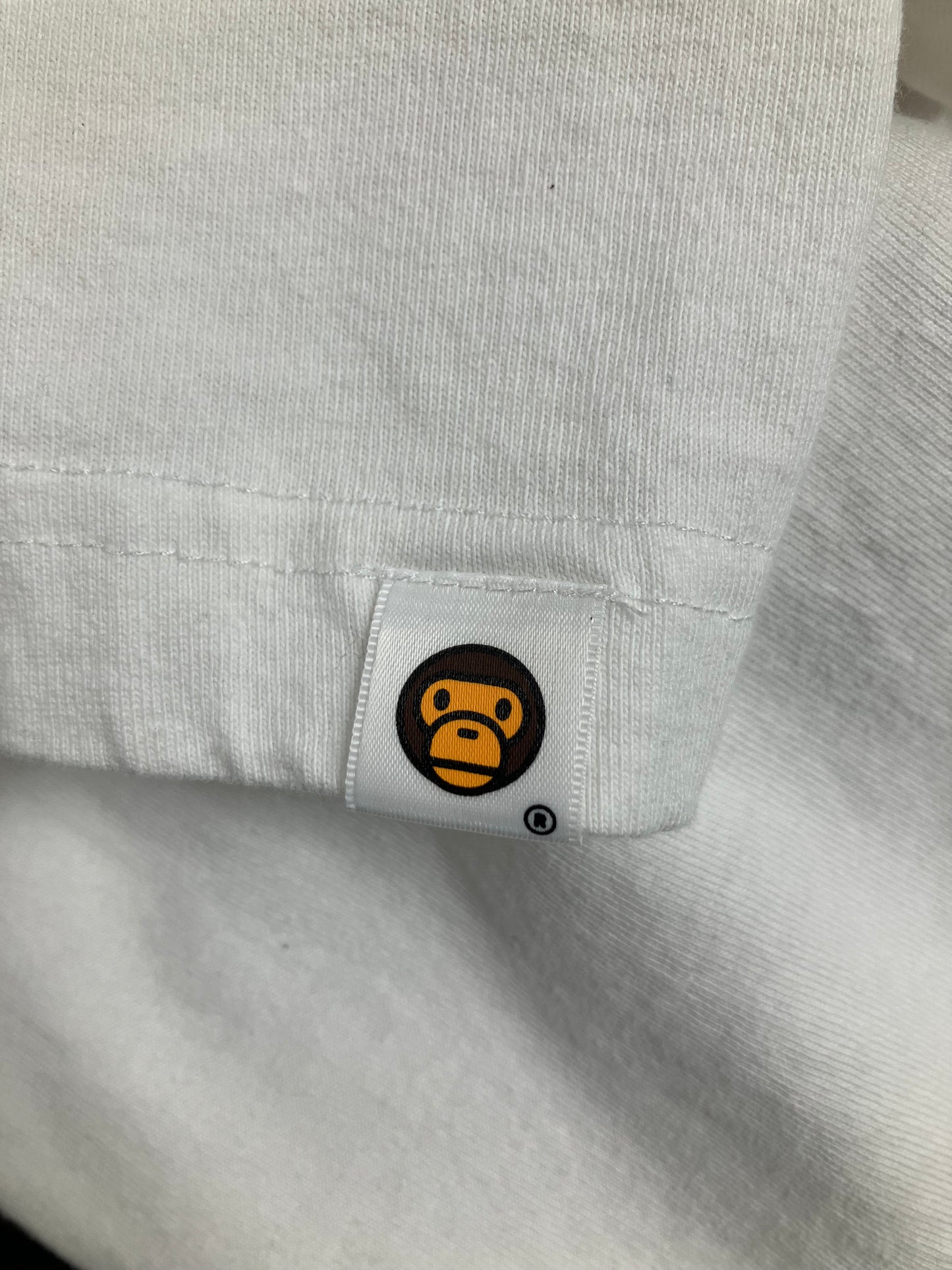 XL-Baby Milo Store Tee