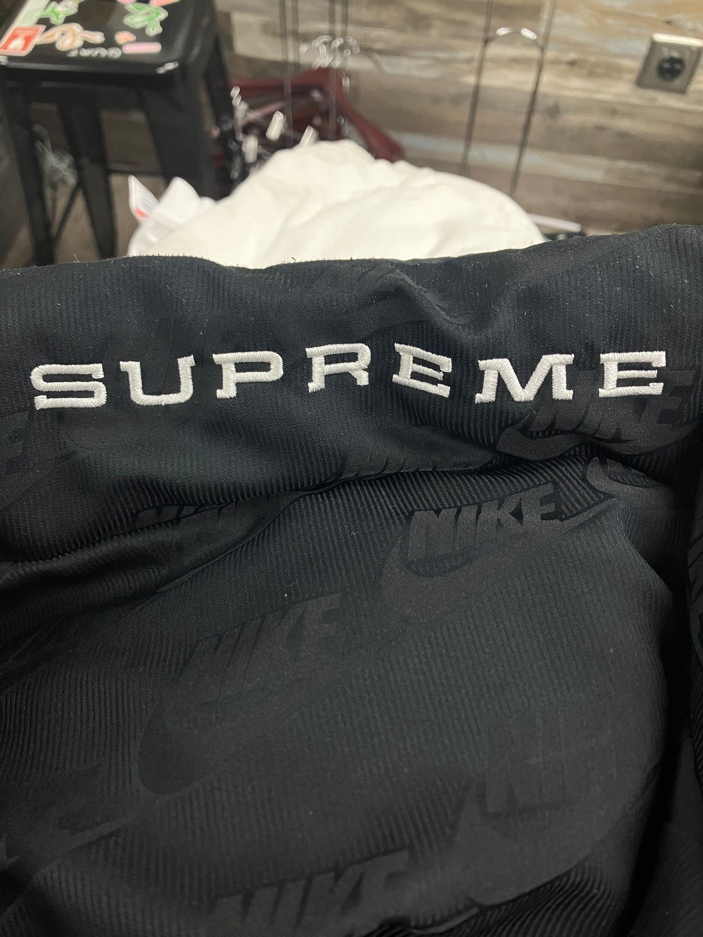 M-Nike Supreme reversible Puffer Jacket