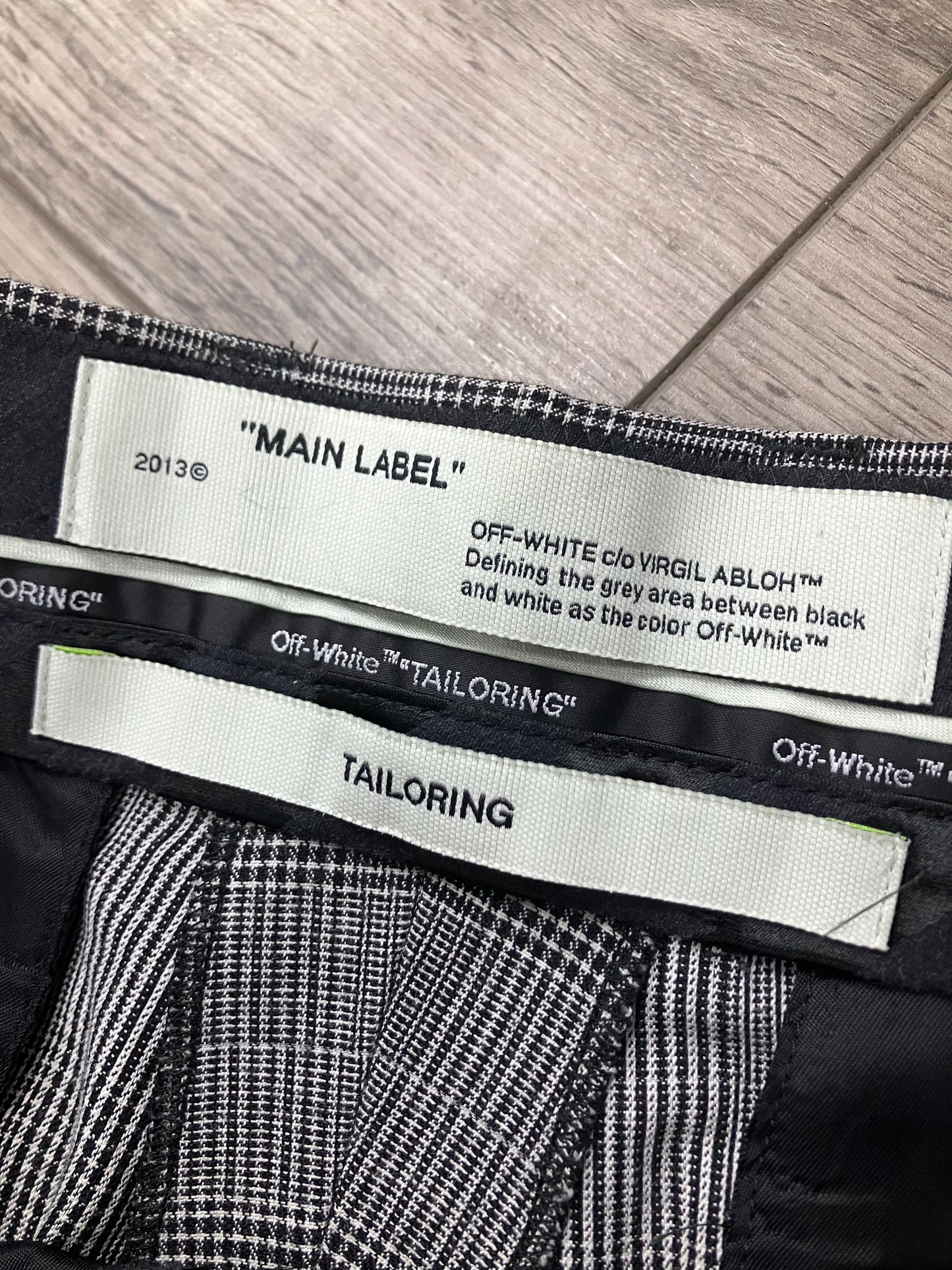 30-Off-White Tailored Strap Cargos