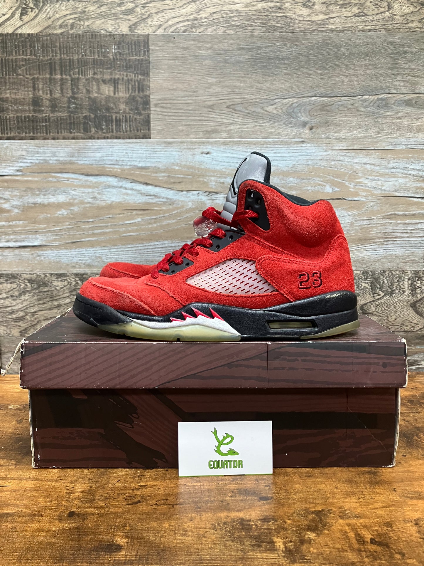 Jordan 5 Retro Raging Bull Size 9.5