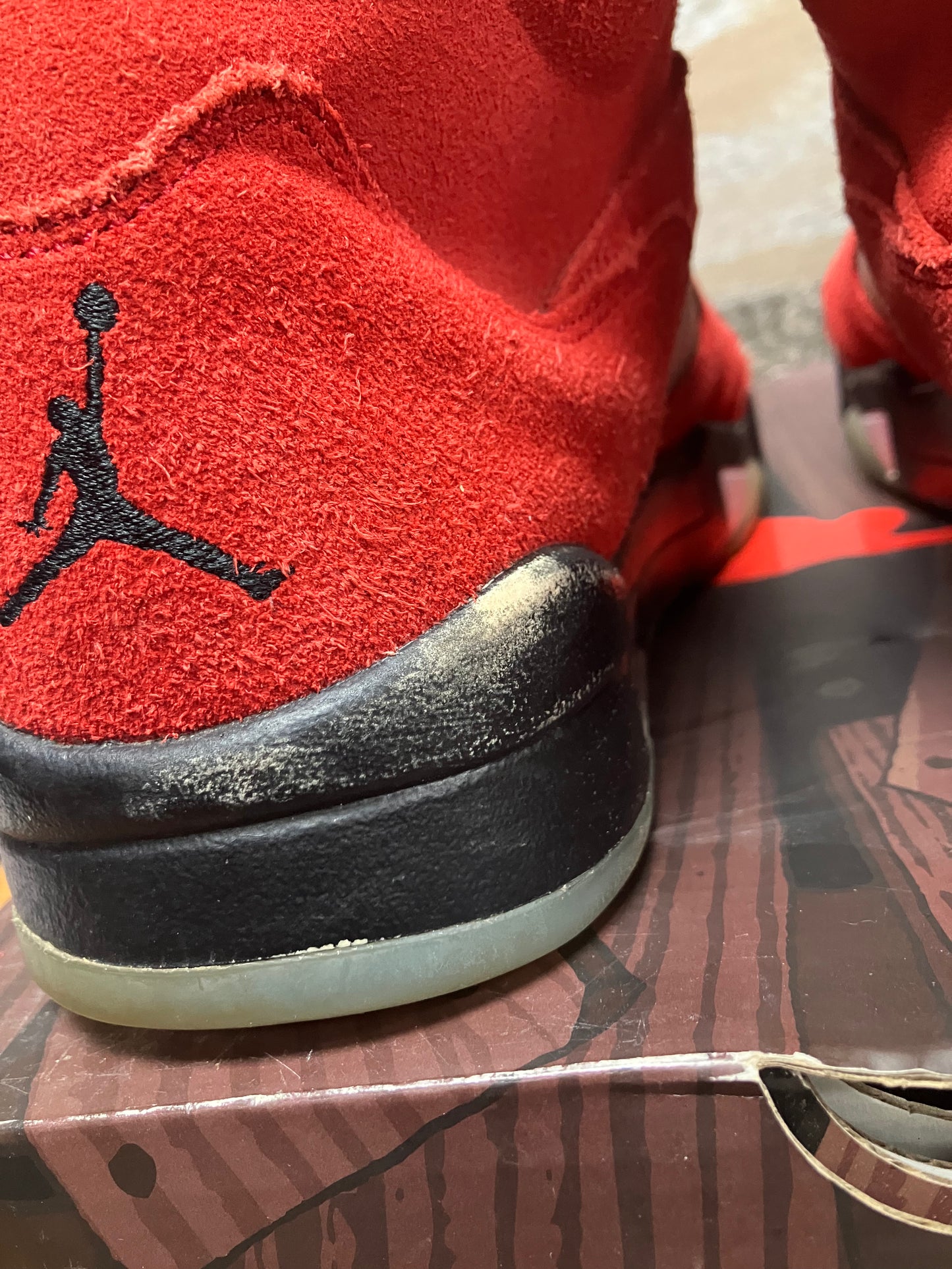 Jordan 5 Retro Raging Bull Size 9.5