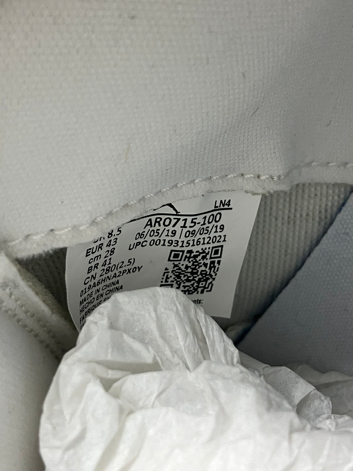 11W/9.5M-Jordan 11 White Metallic Silver
