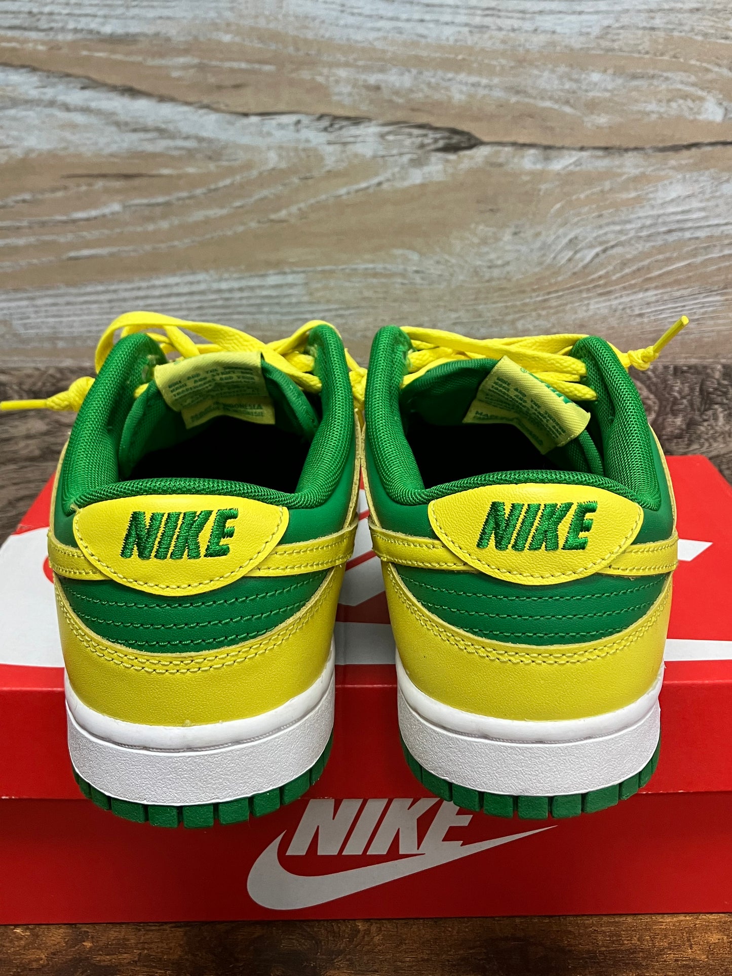 9.5-Nike Dunk Low Reverse Brazil