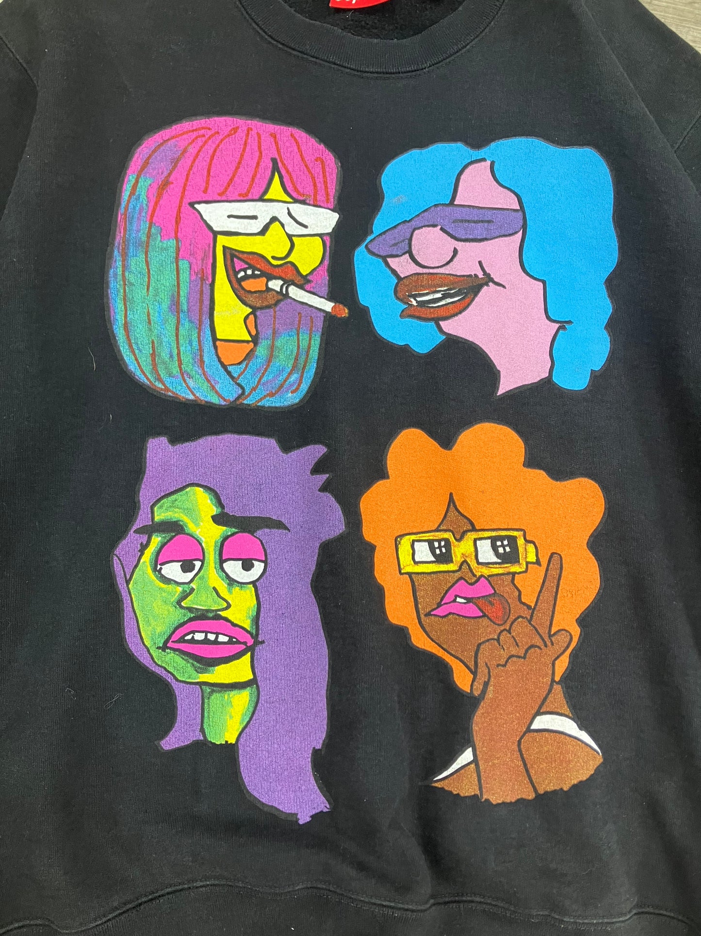 L-Supreme Gonz Head Crewneck