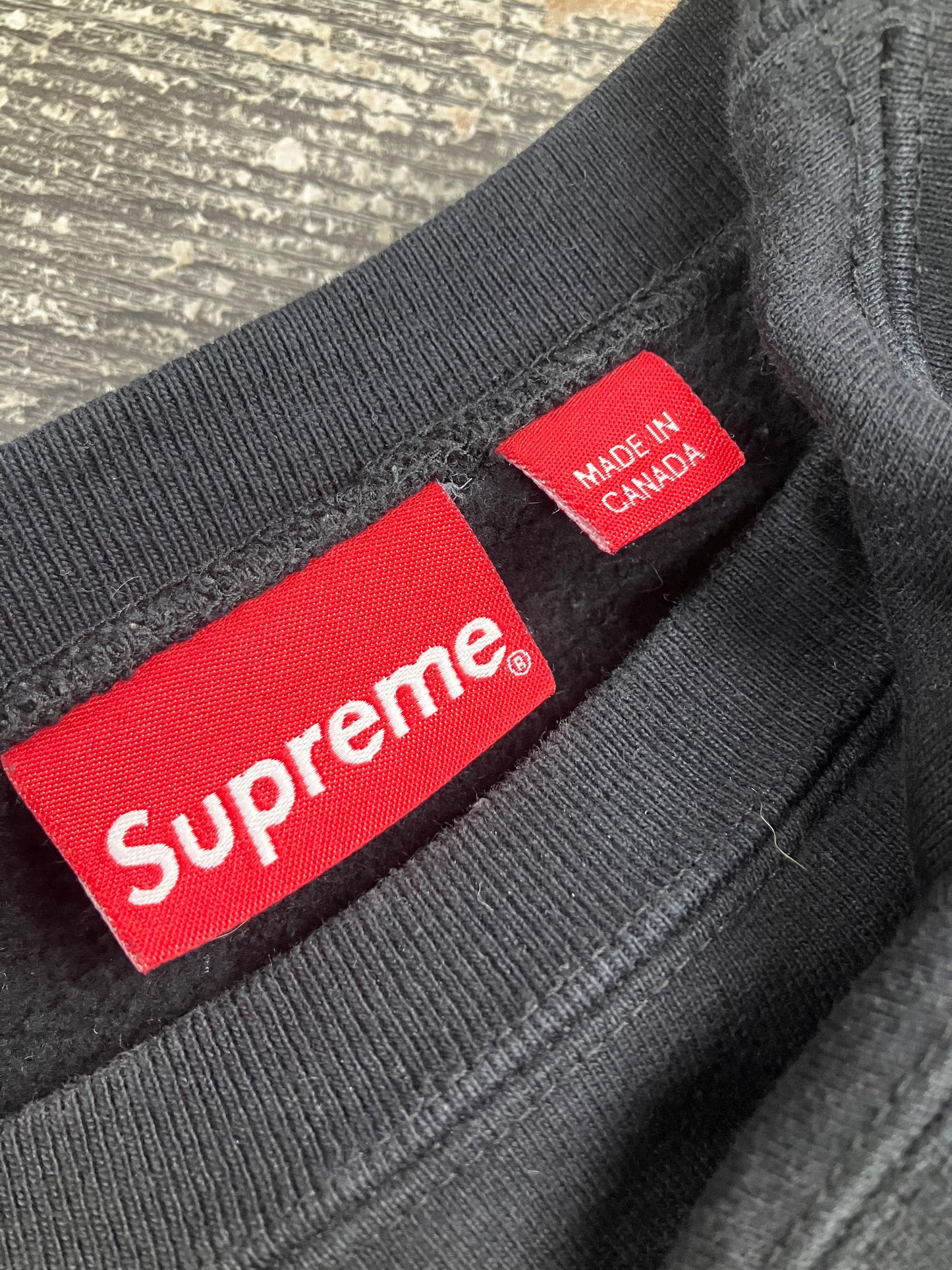 L-Supreme Gonz Head Crewneck