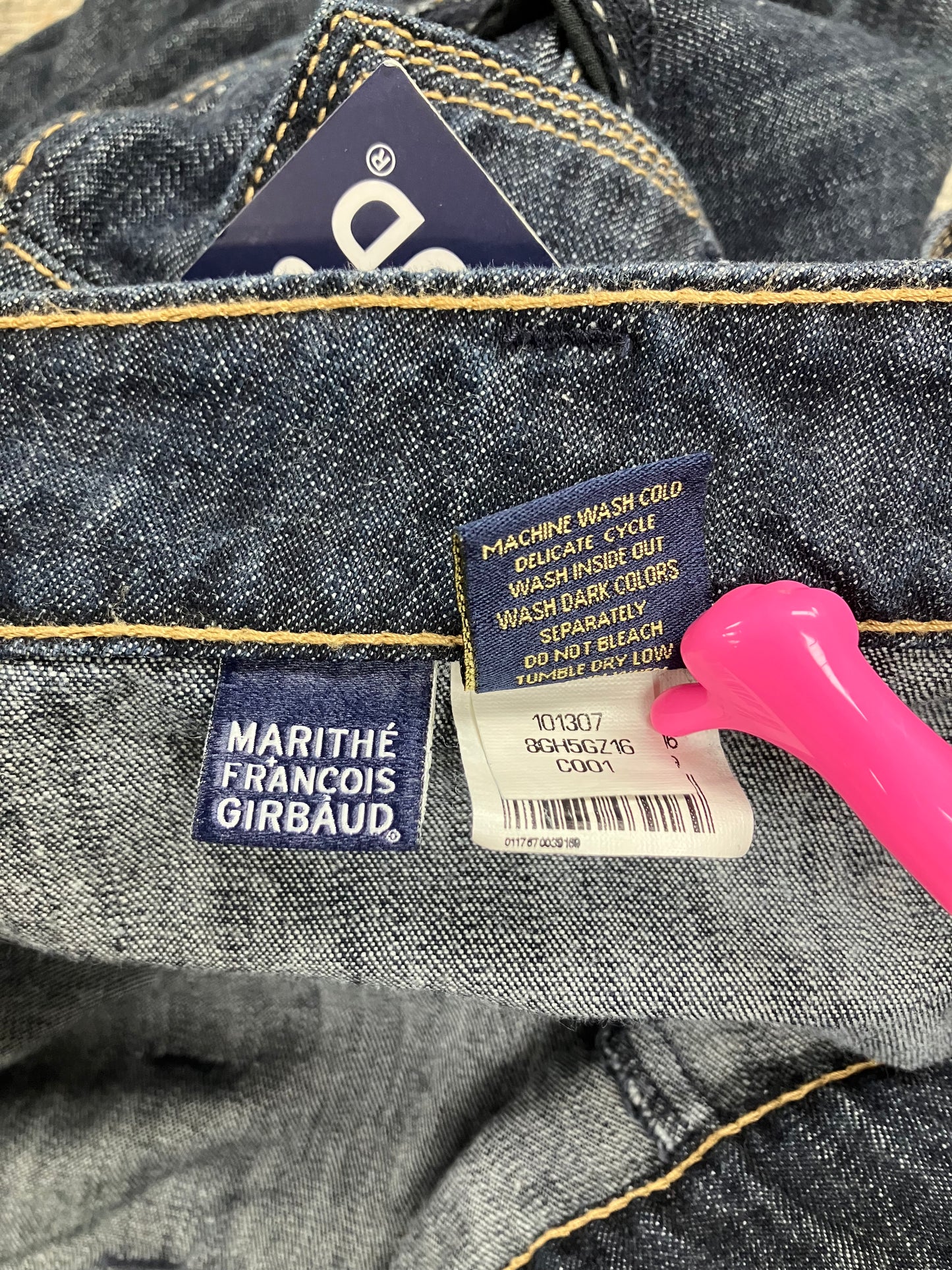34-Marithe Francois Girbaud shorts