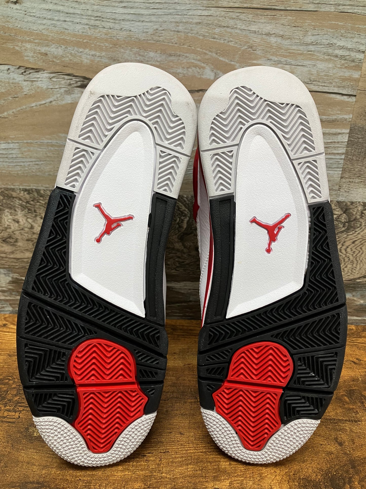 10-Air Jordan 4 Red cement