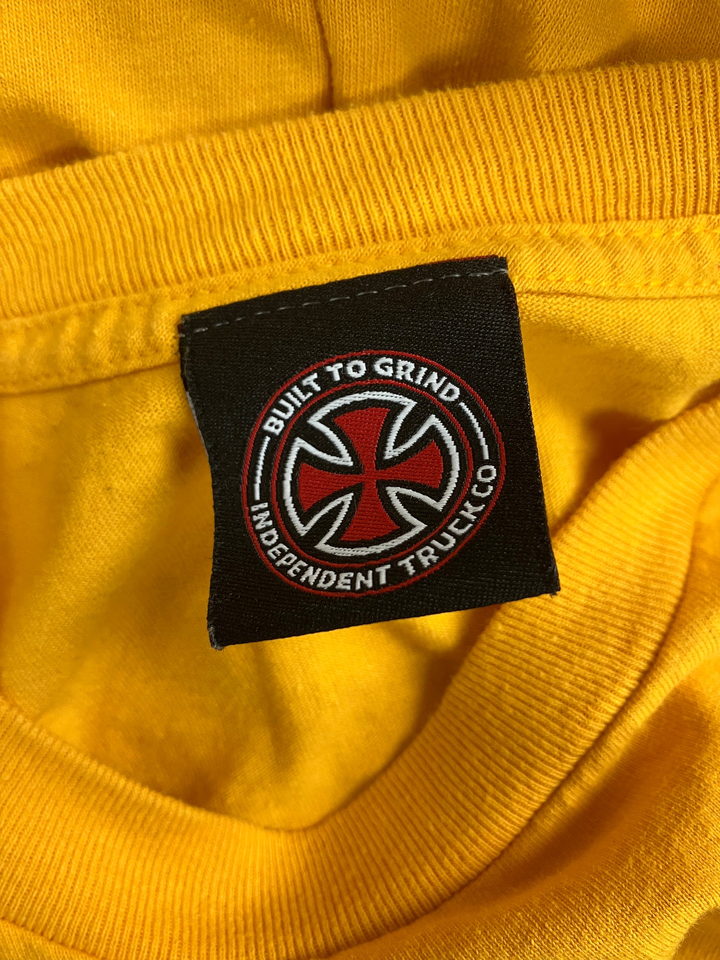XXL-Independent Longsleeve tee