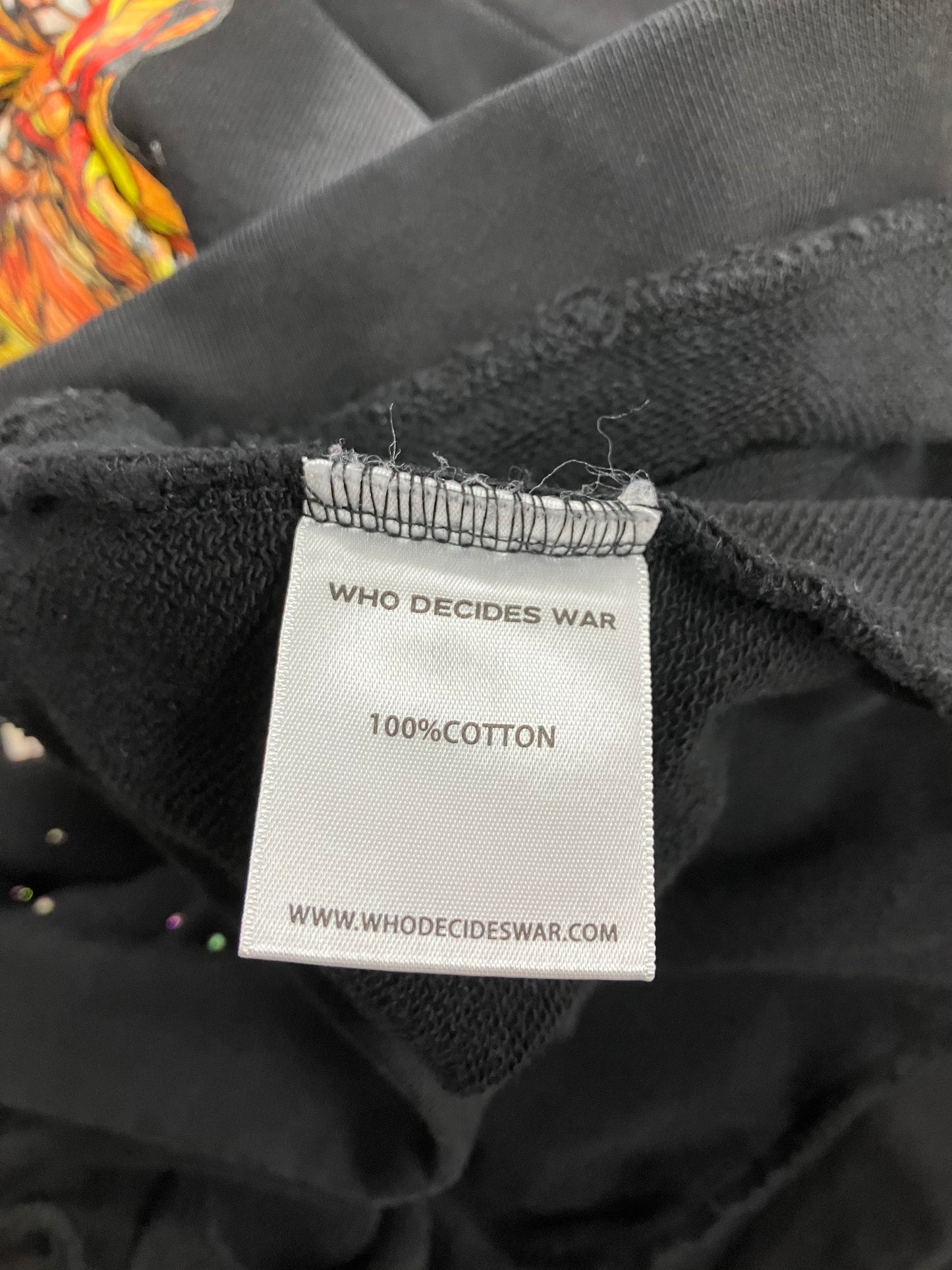 L-Who Decides War flame Glass Hoodie
