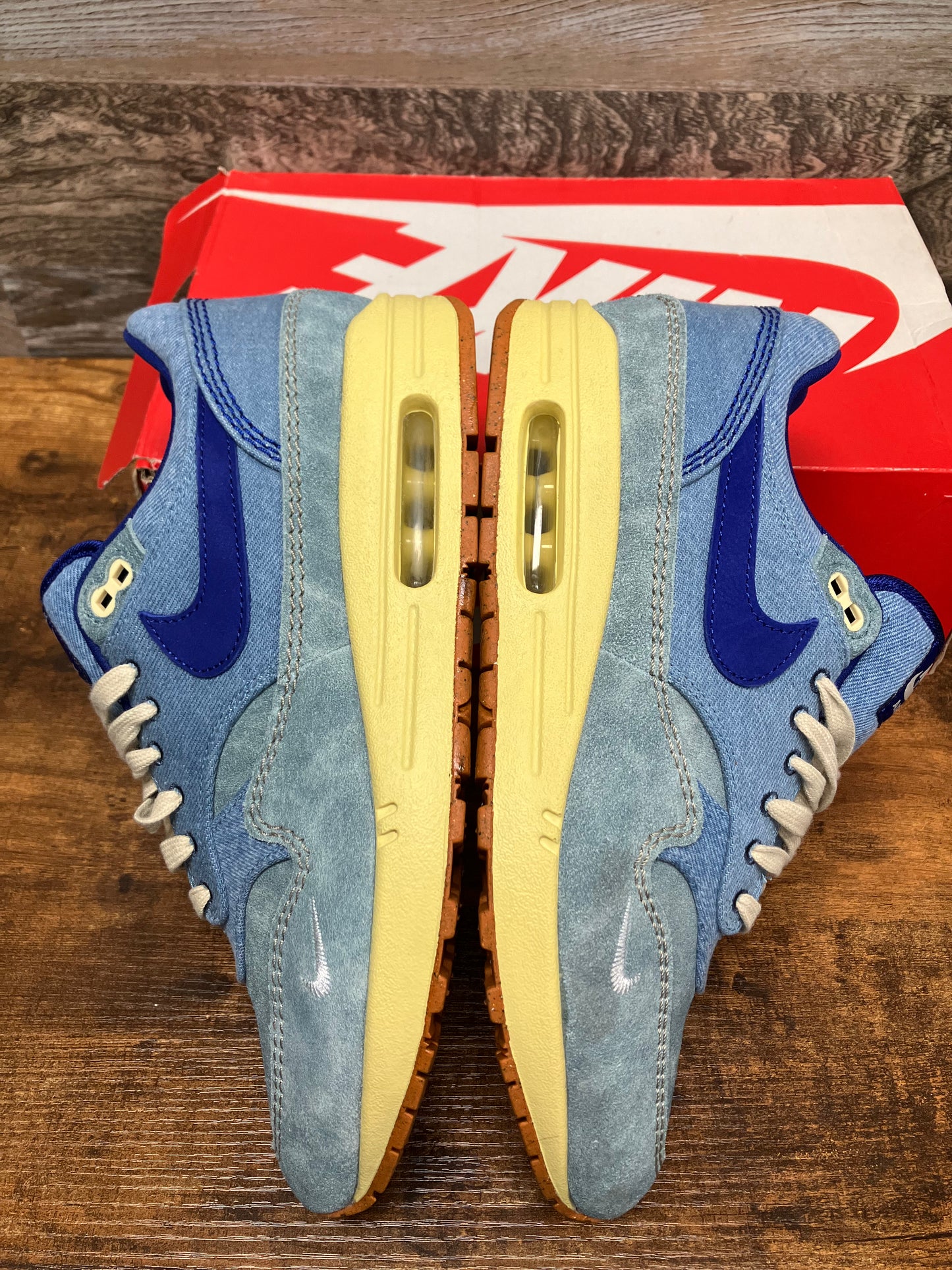 10-Air Max 1 Dirty denim