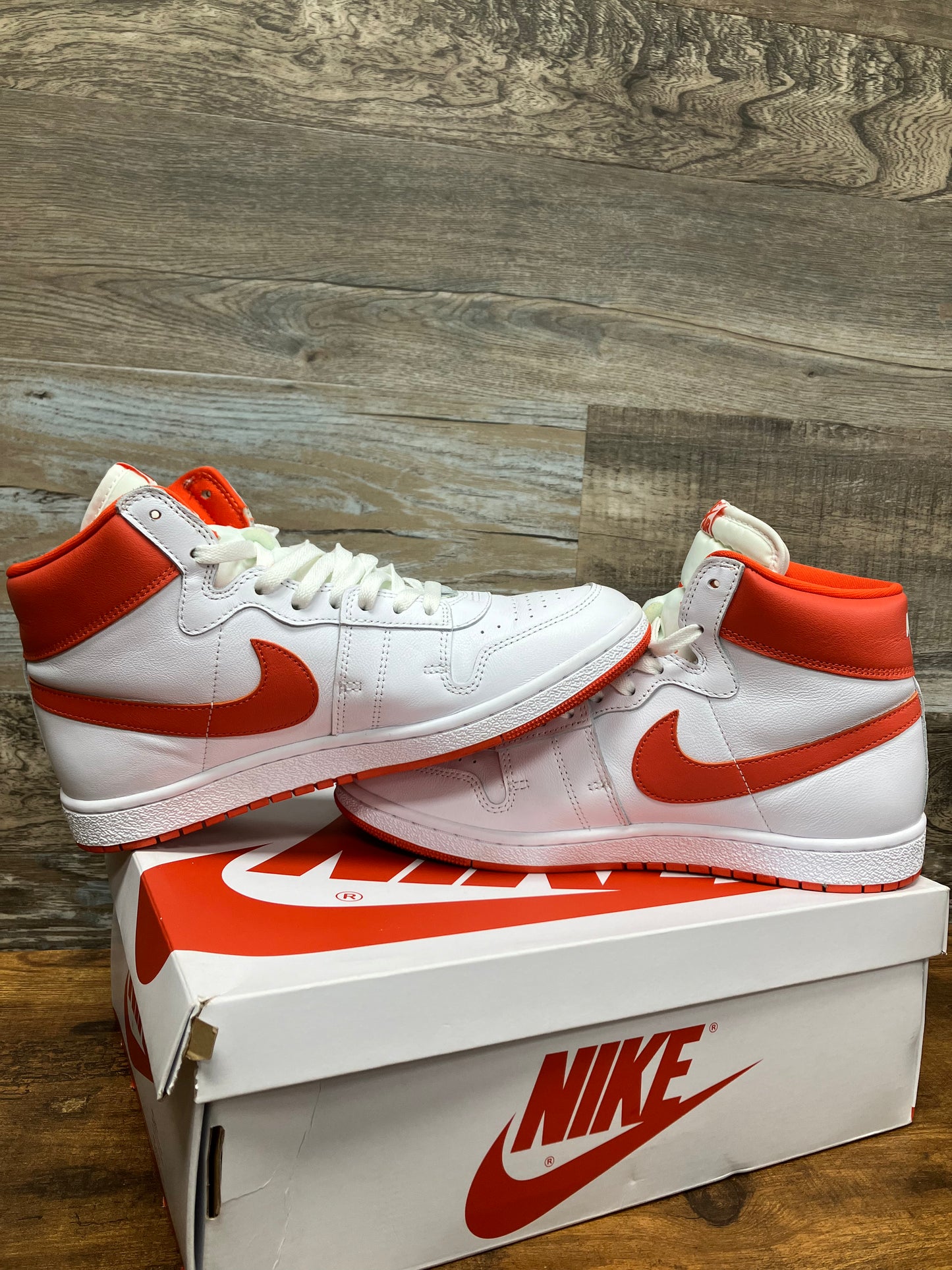 10-Nike Air Ship Orange
