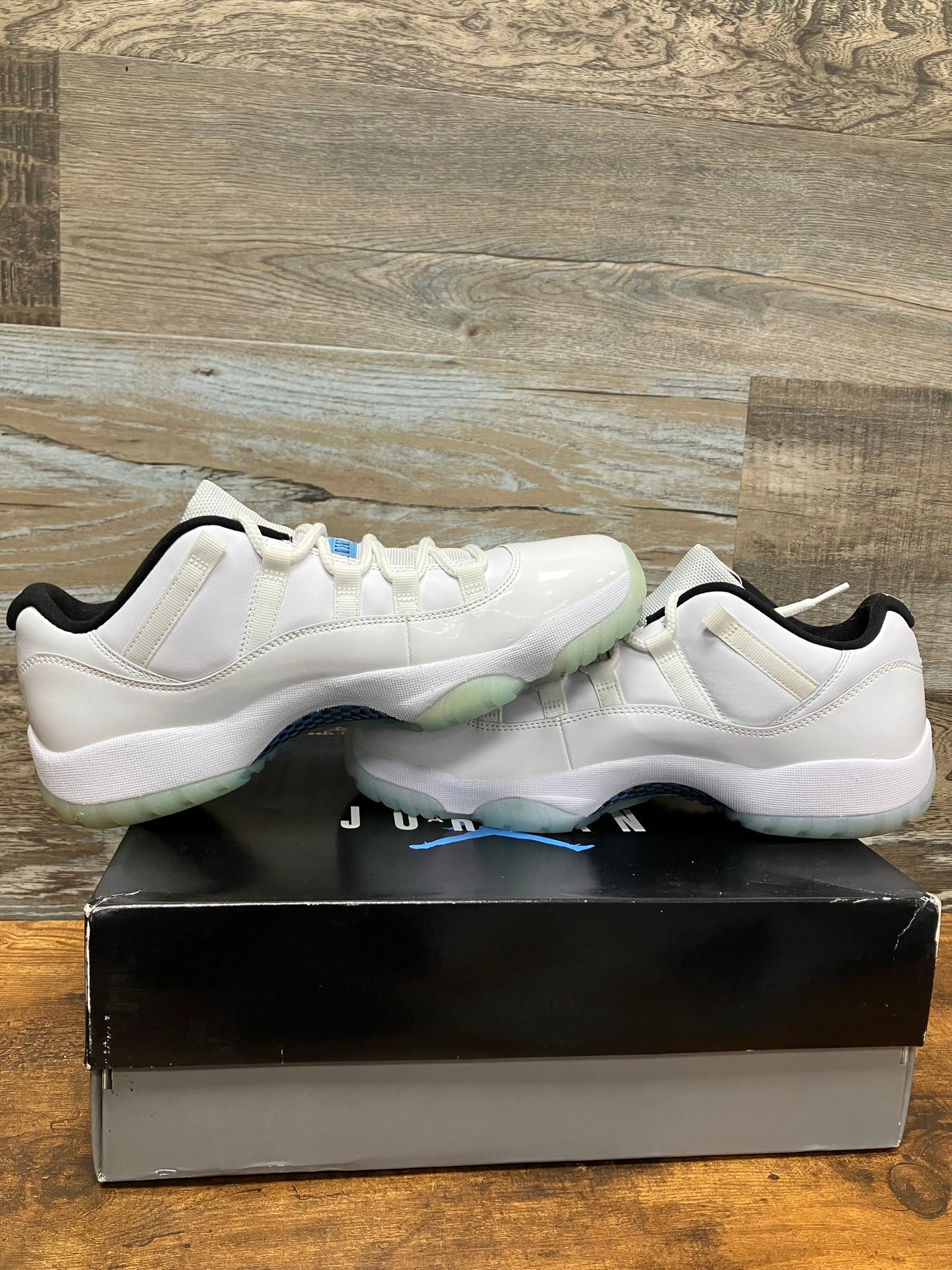 10.5-Air Jordan 11 Low Legend blue