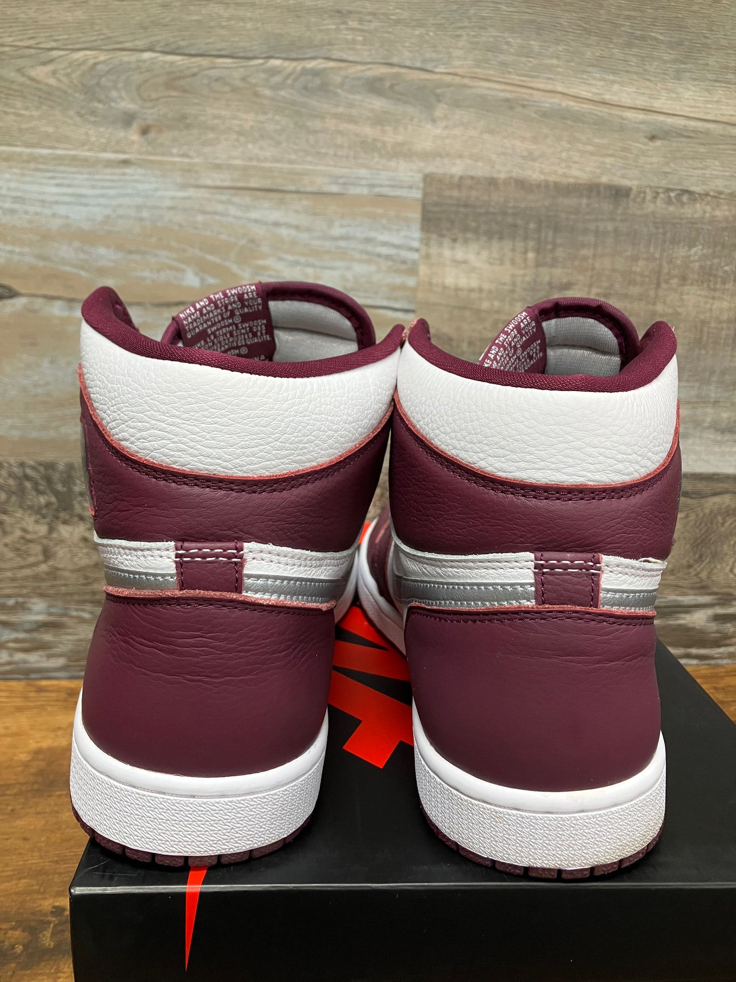 11-Air Jordan 1 High Bordeaux