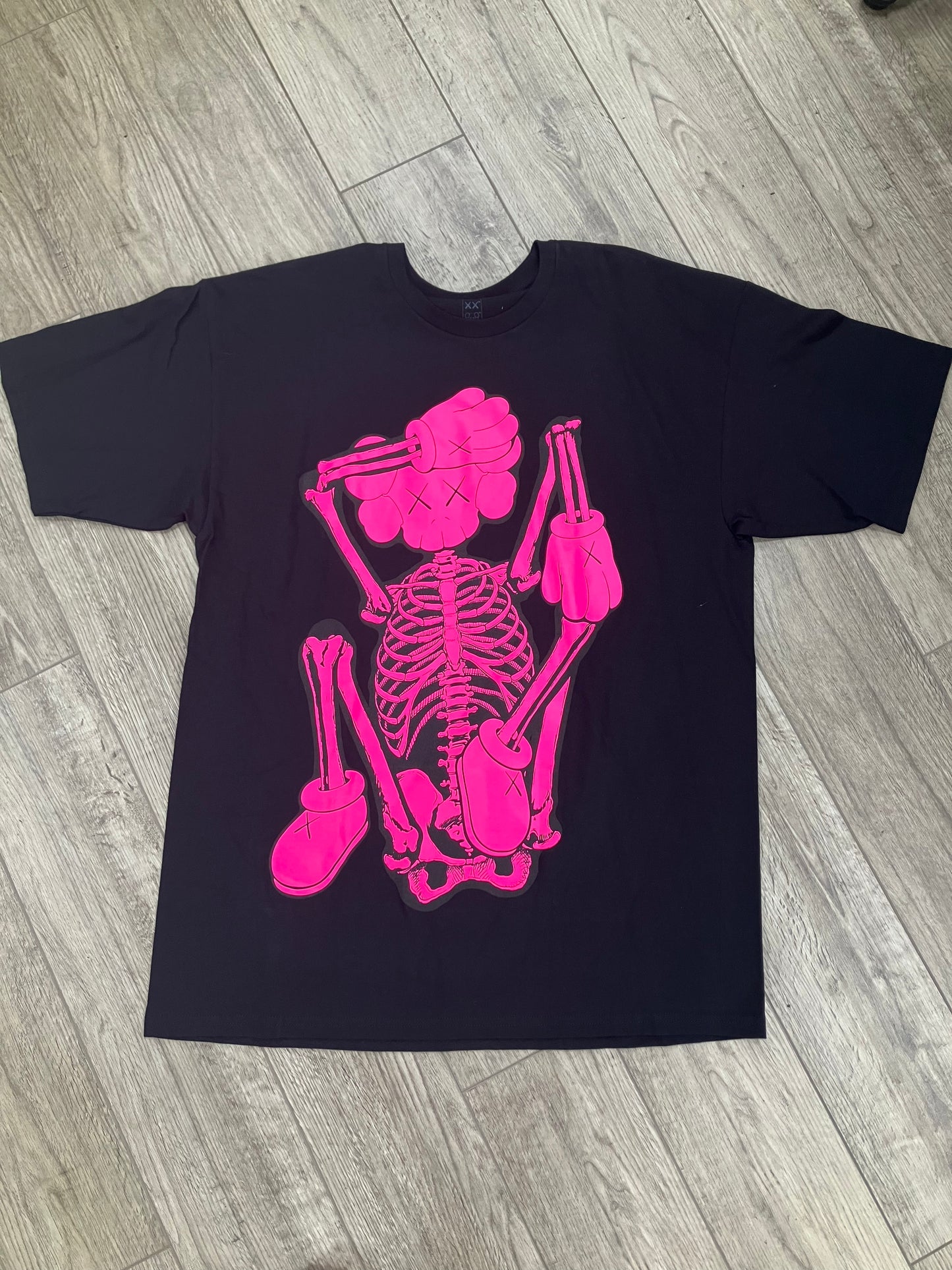 XL-Kaws Skeleton New Fiction tee