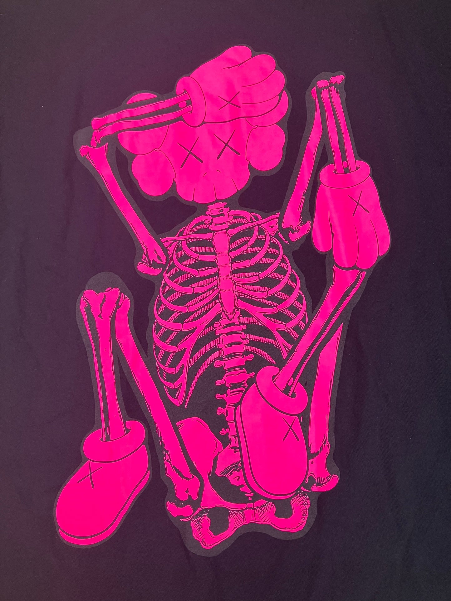 XL-Kaws Skeleton New Fiction tee