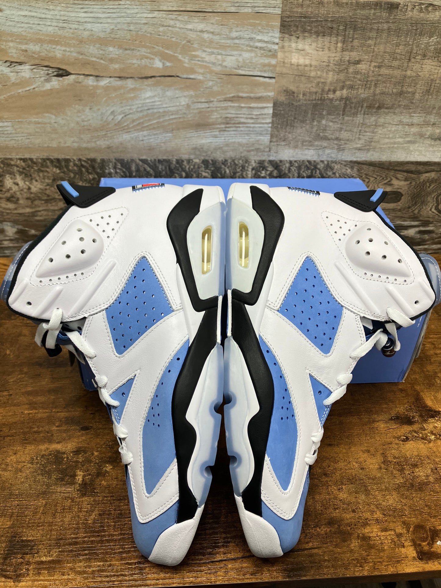 12-Air Jordan 6 UNC