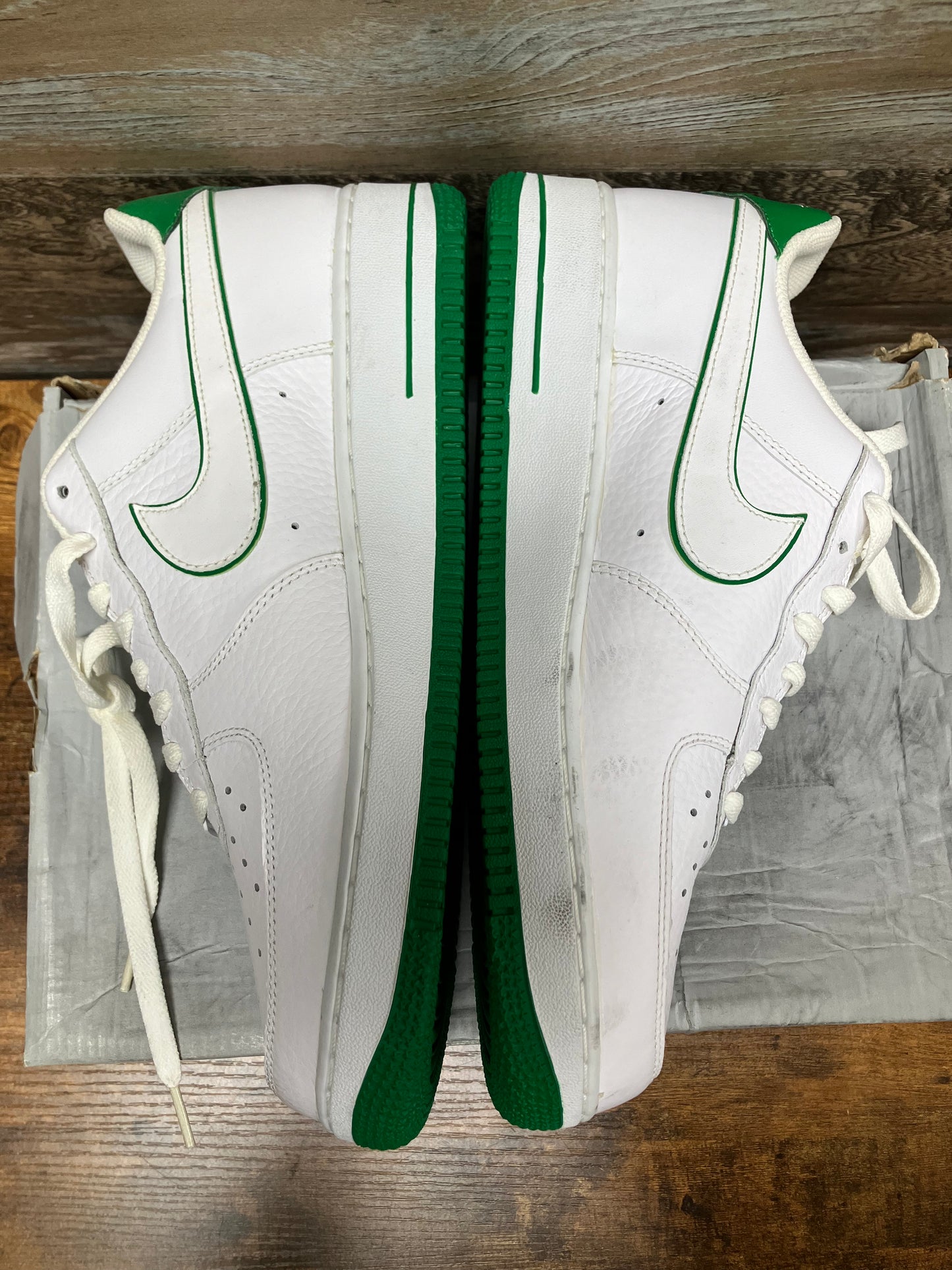 Size 10-Air Force 1 Low St. Patrick’s Day