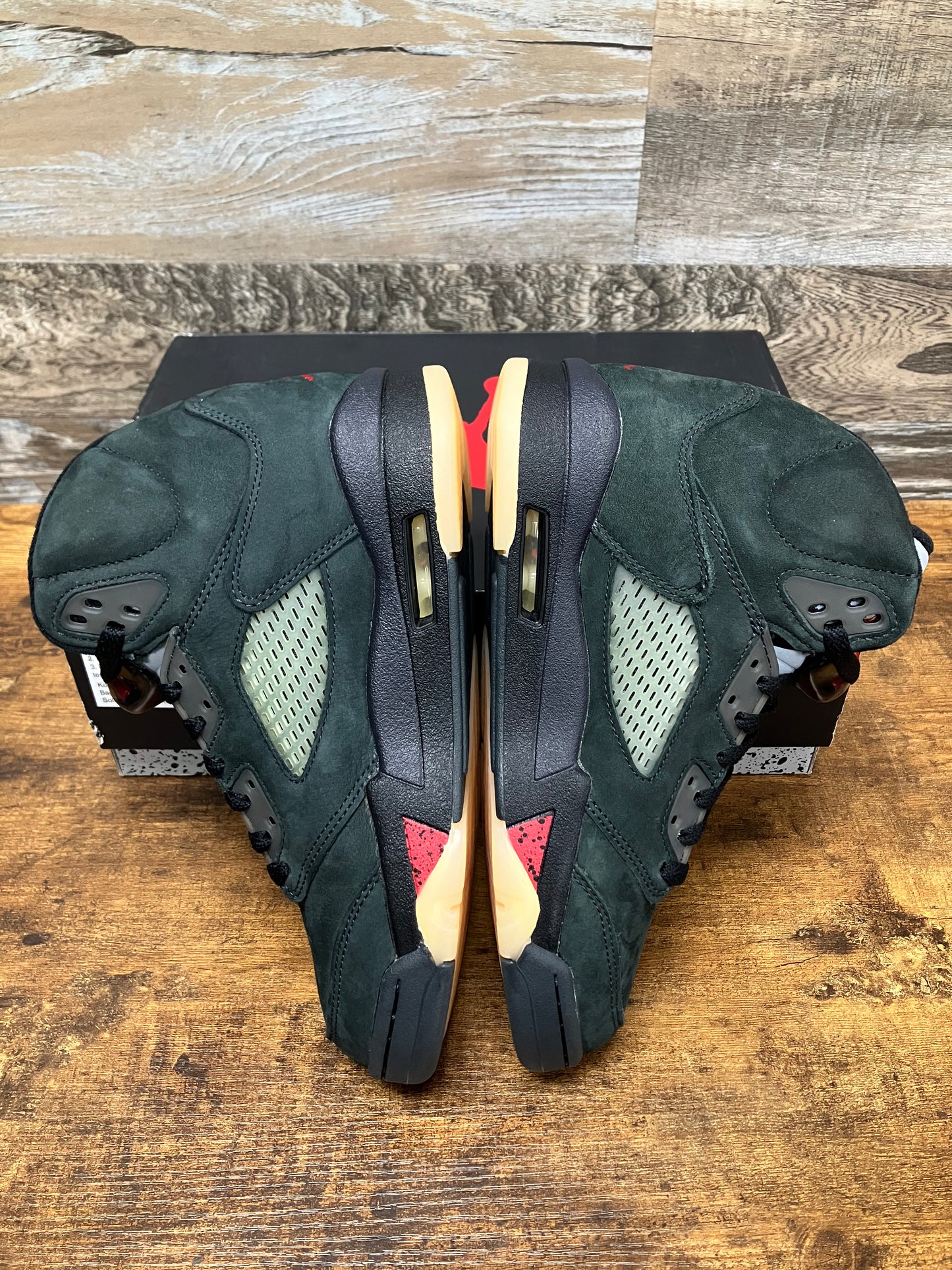 7W/5.5M- Air Jordan 5 GORE-TEX Off-Noir