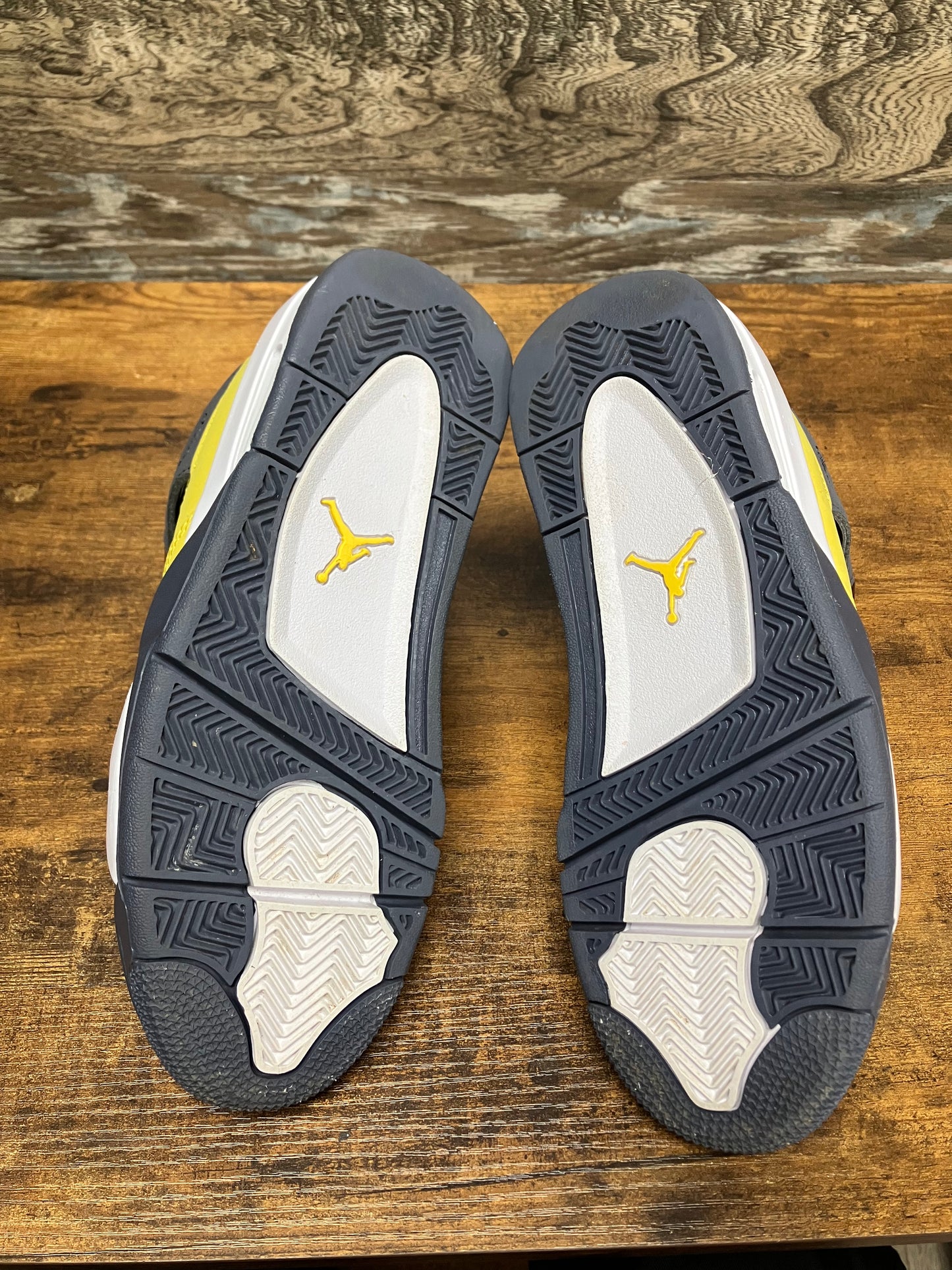 6.5Y-Air Jordan 4 Lightning