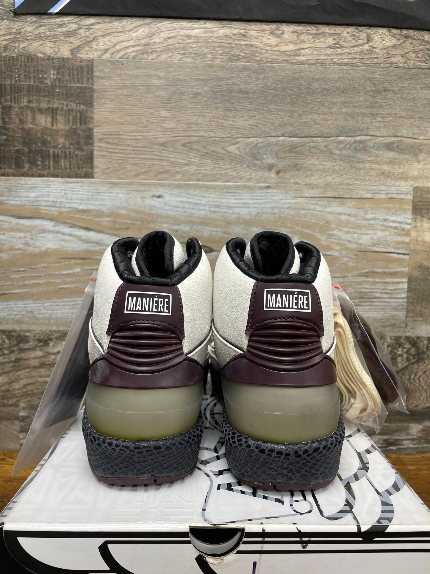 9 - Jordan 2 A Ma Maniere“ Airness “