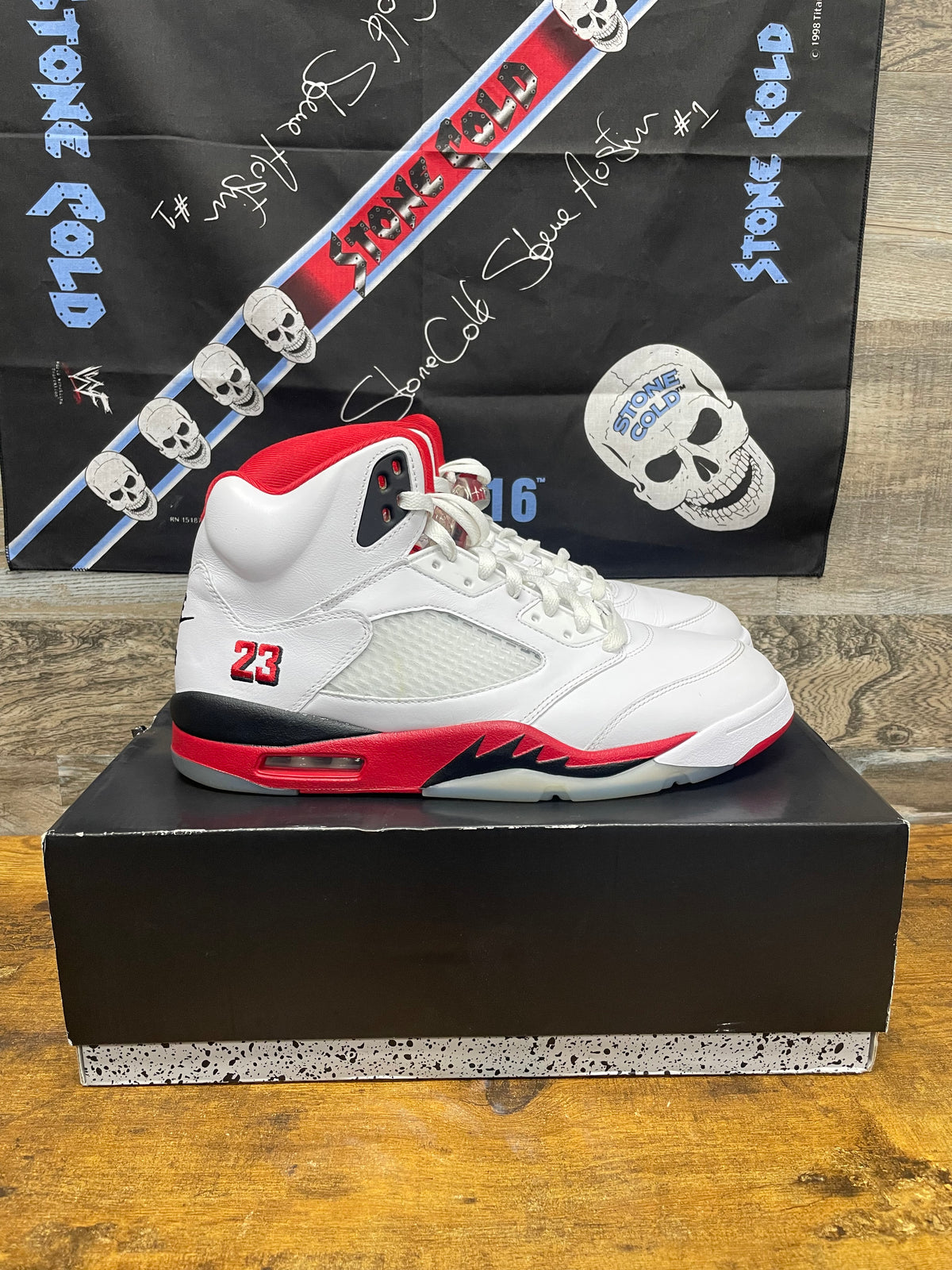 12 - Air Jordan 5 Retro Fire Red (Black Tongue)