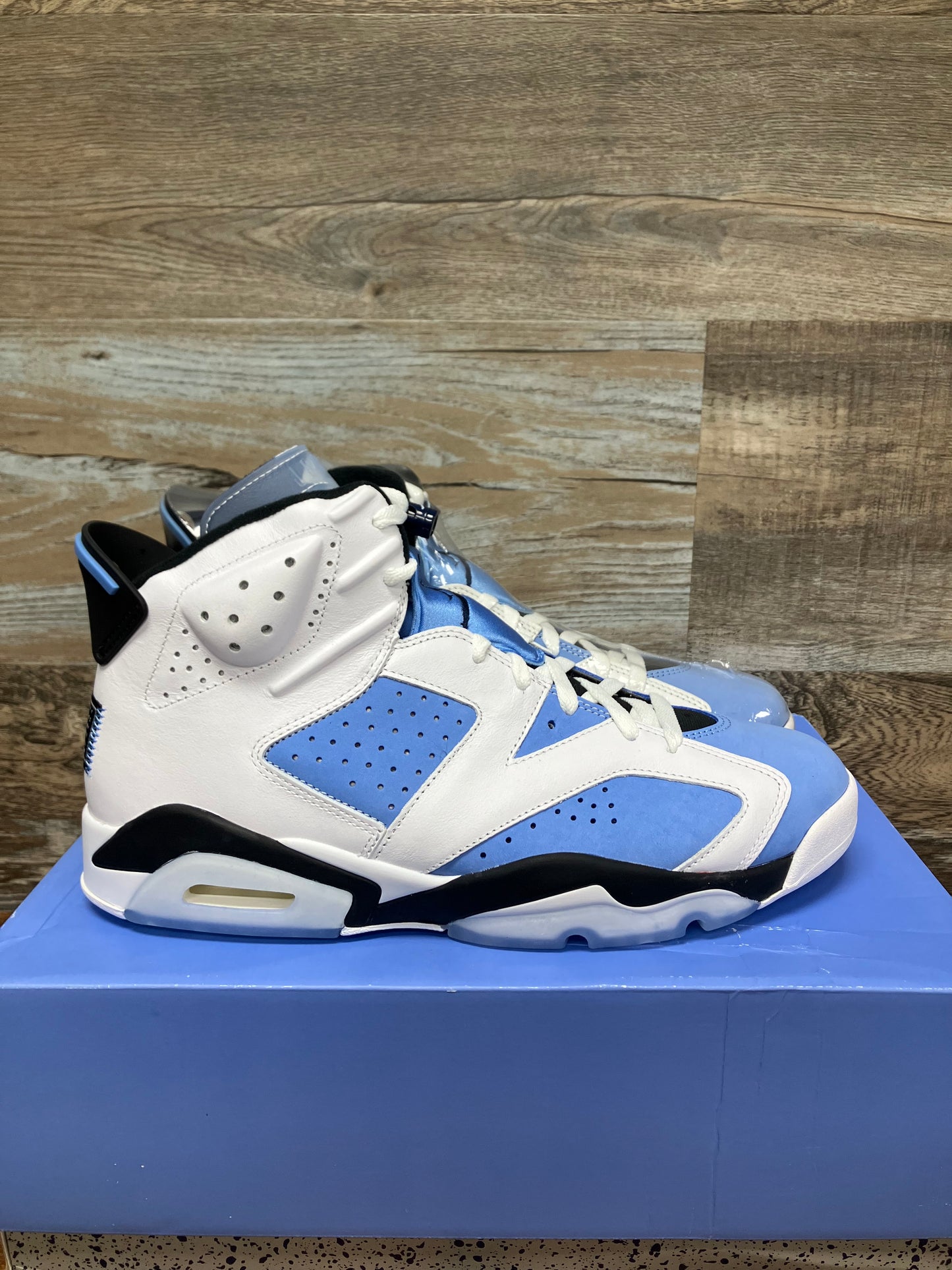 12-Air Jordan 6 Retro UNC Blue