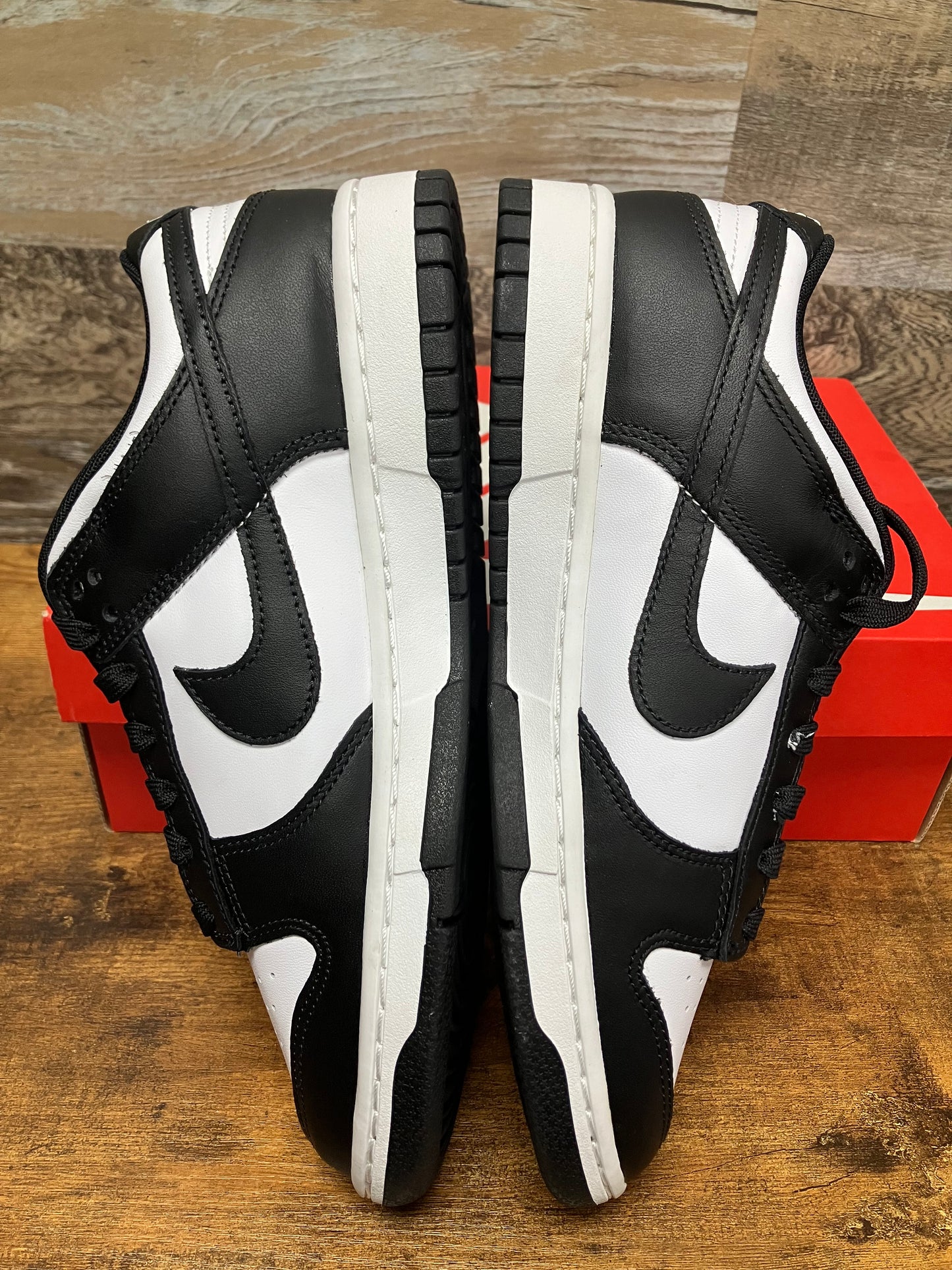 Nike Dunk Low Panda 9