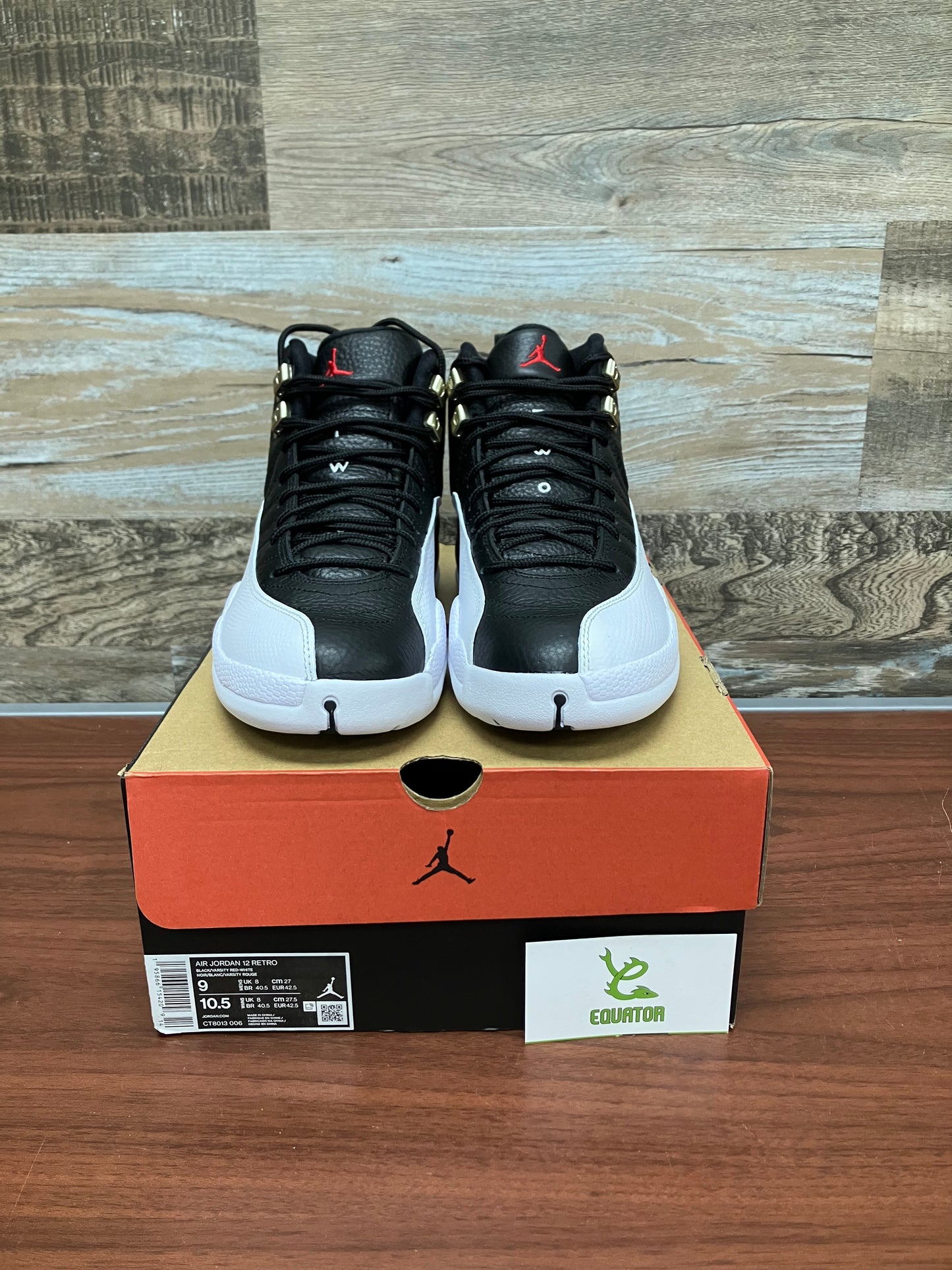 Jordan 12 Playoffs Size 9