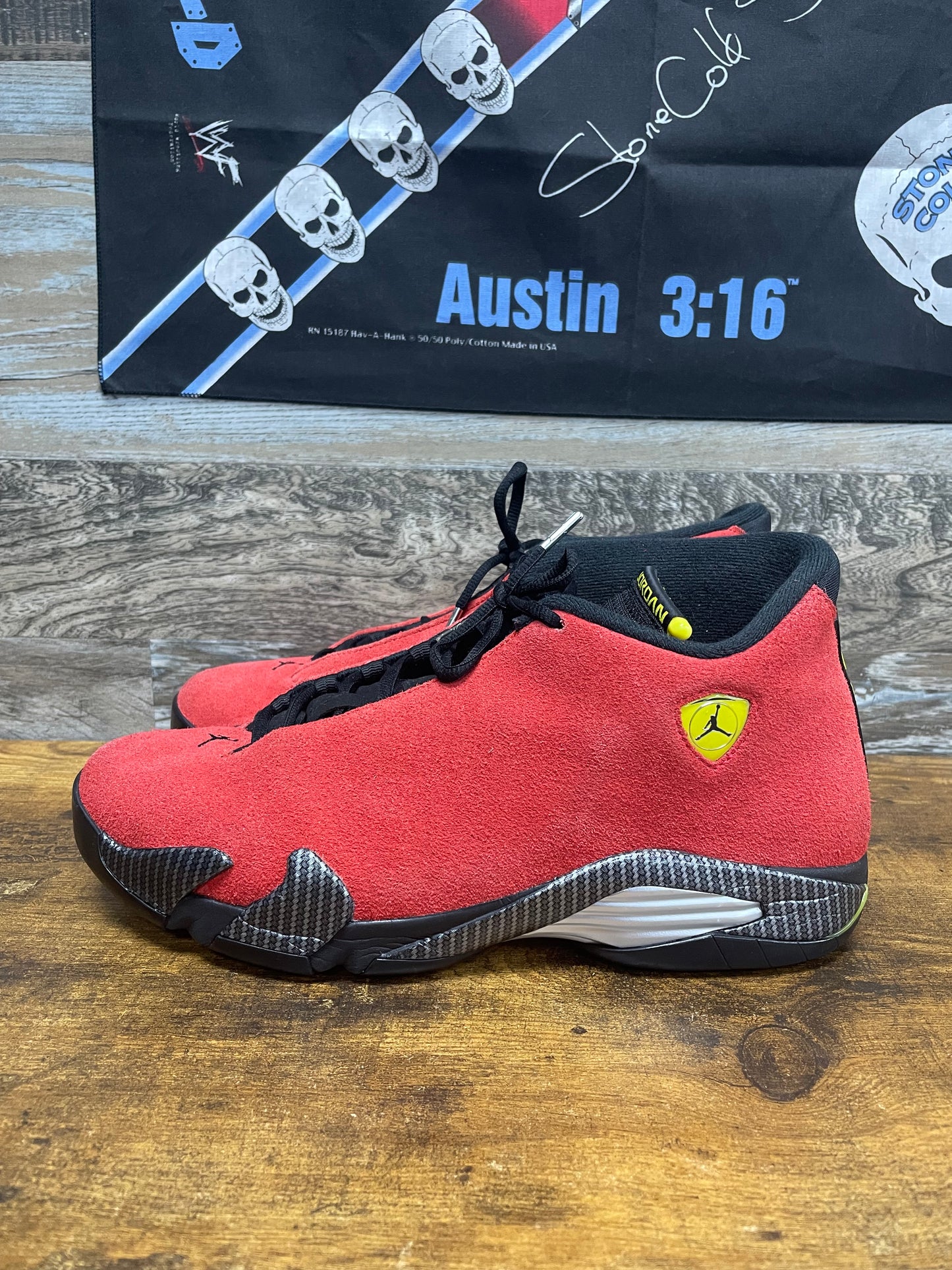 Nike Air Jordan 14 Retro "Ferrari" 11