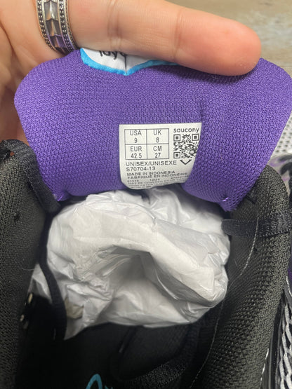 9 - Saucony ProGrid Triumph 4 sneaker