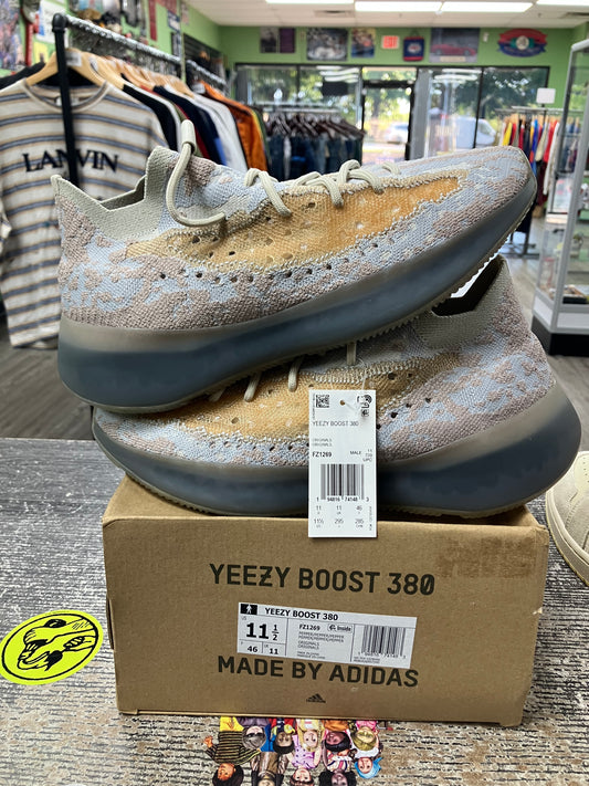 Yeezy 380 Pepper Size 11.5