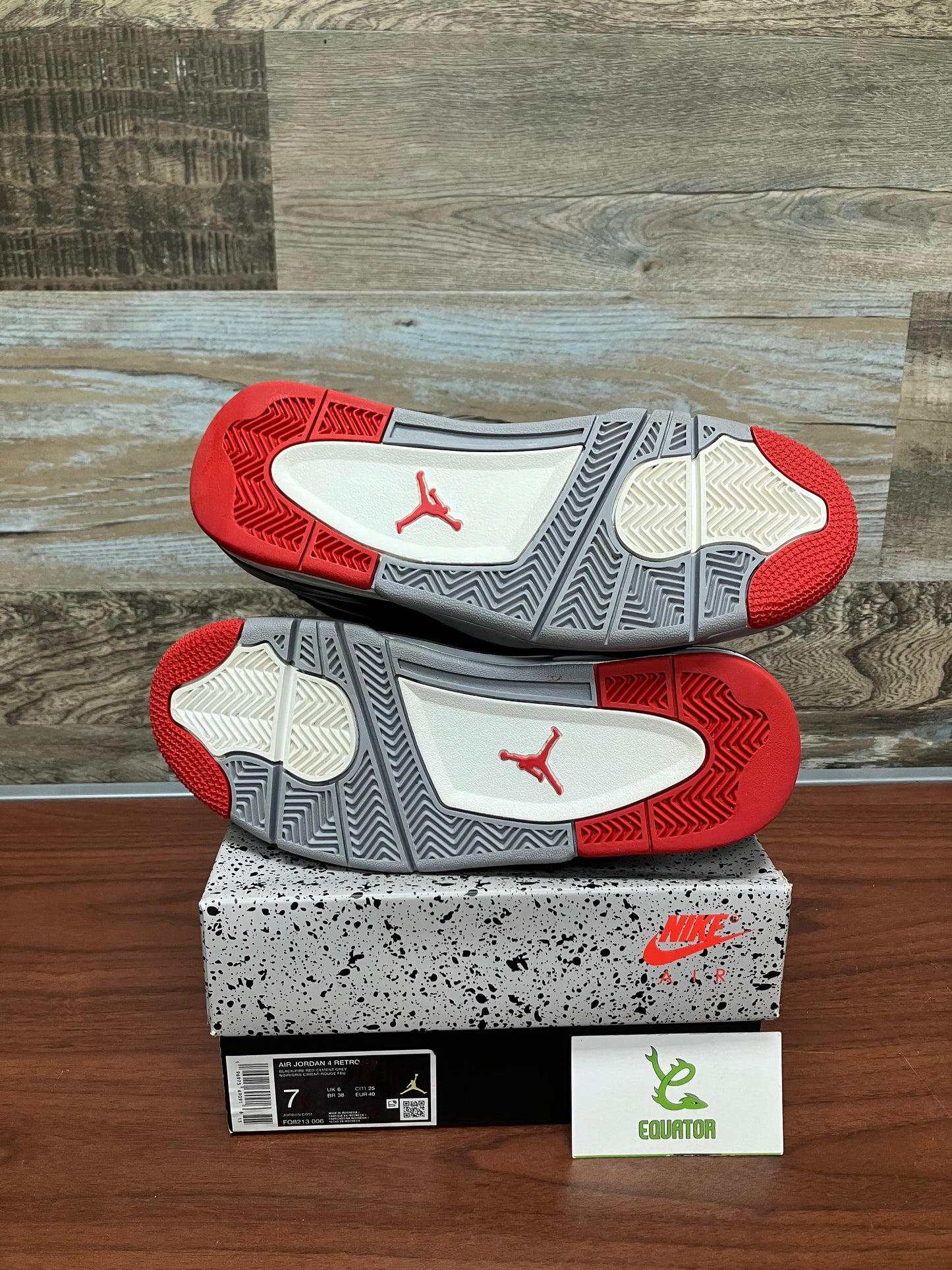 Jordan 4 Bred Reimagined Size 7Y