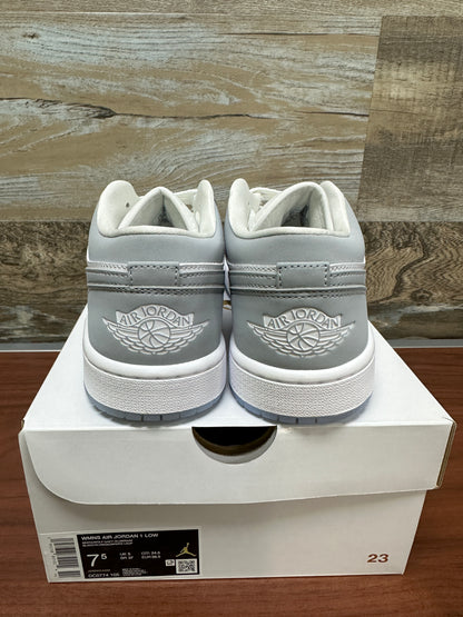 Jordan 1 low wolf grey