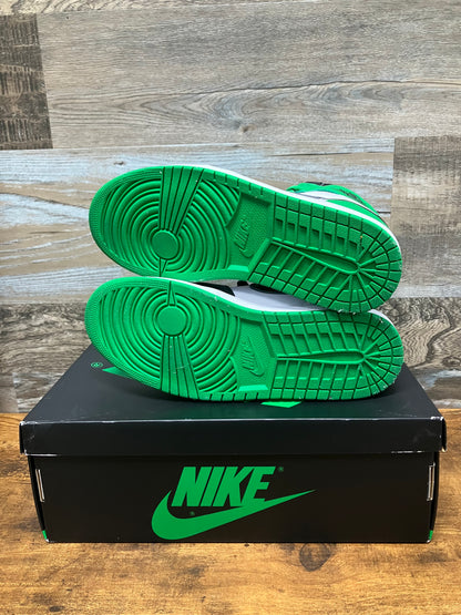 Air Jordan Retro 1 Lucky Green Size 11