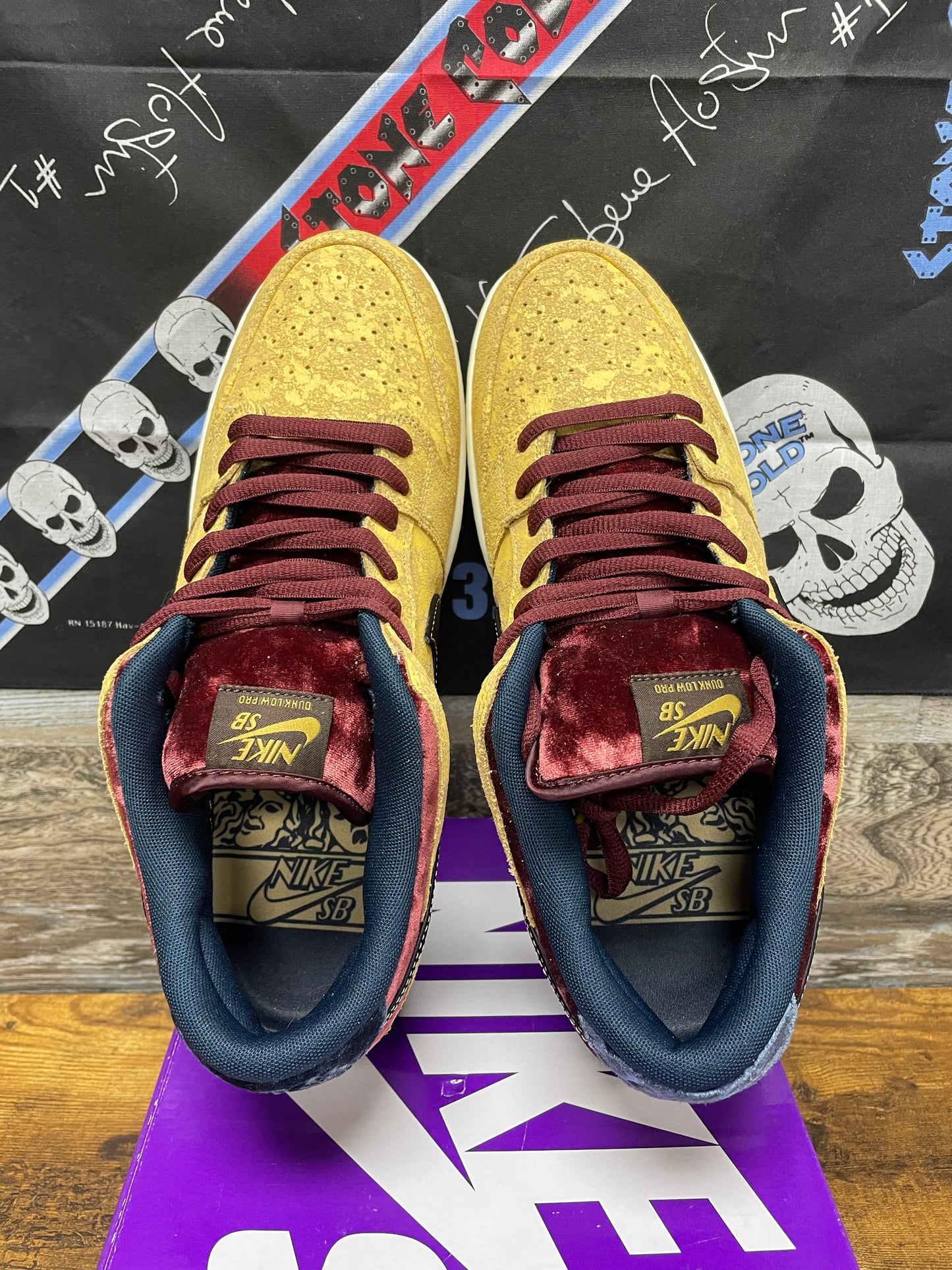 Nike Dunk SB City of Cinema Size 12