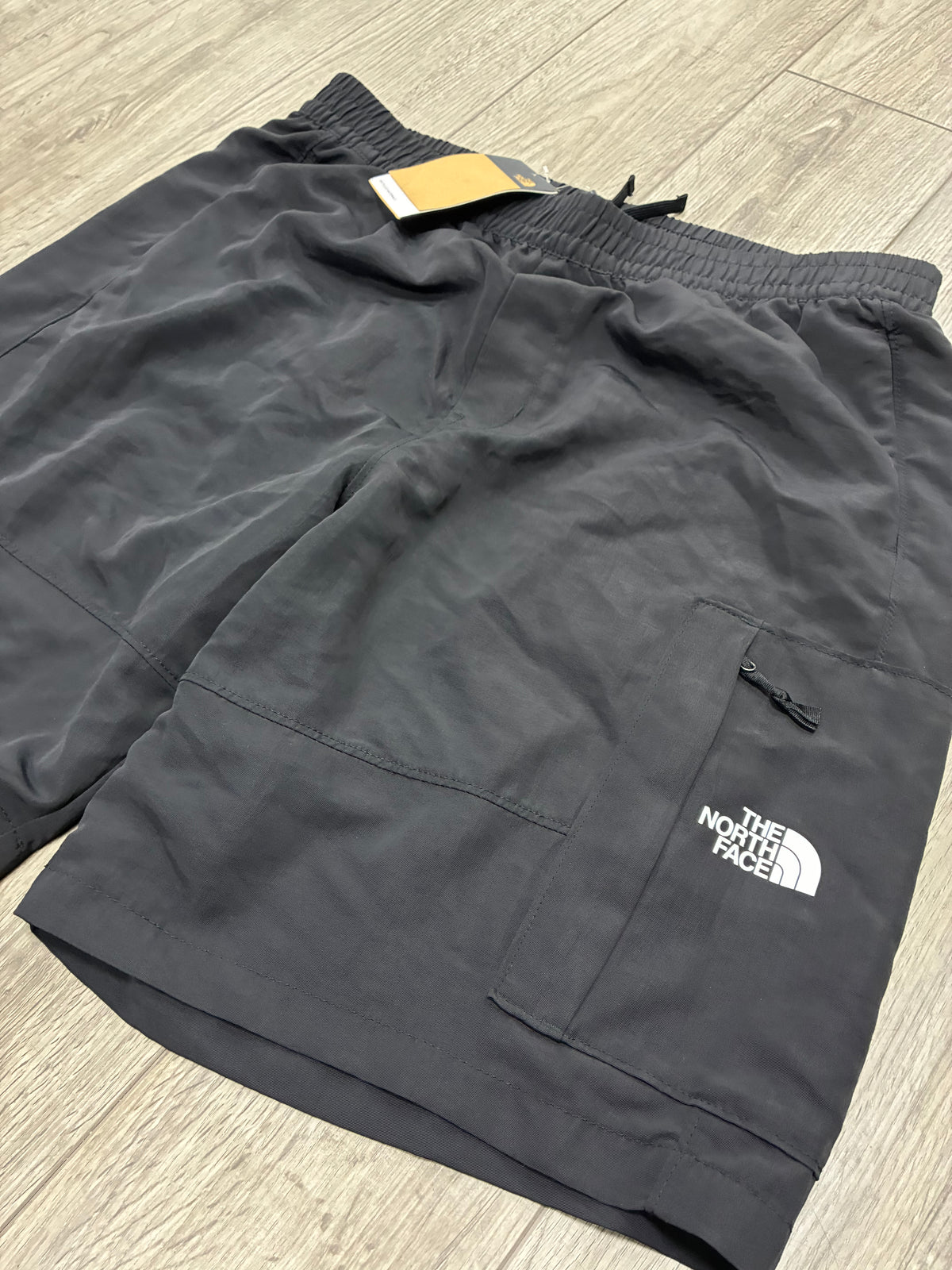 L - The North Face Athletic shorts New