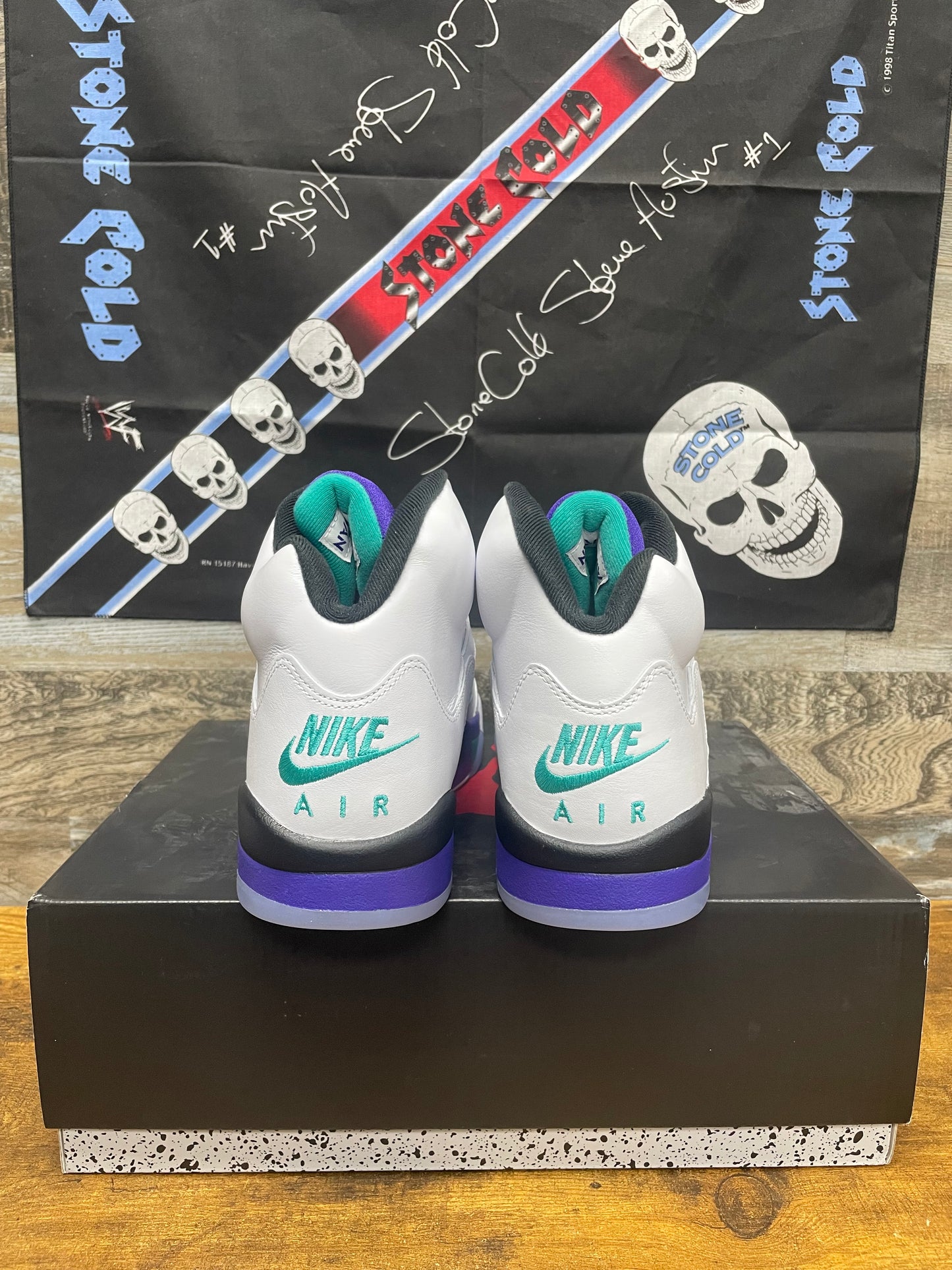 Air Jordan 5 Retro “Grape” 10