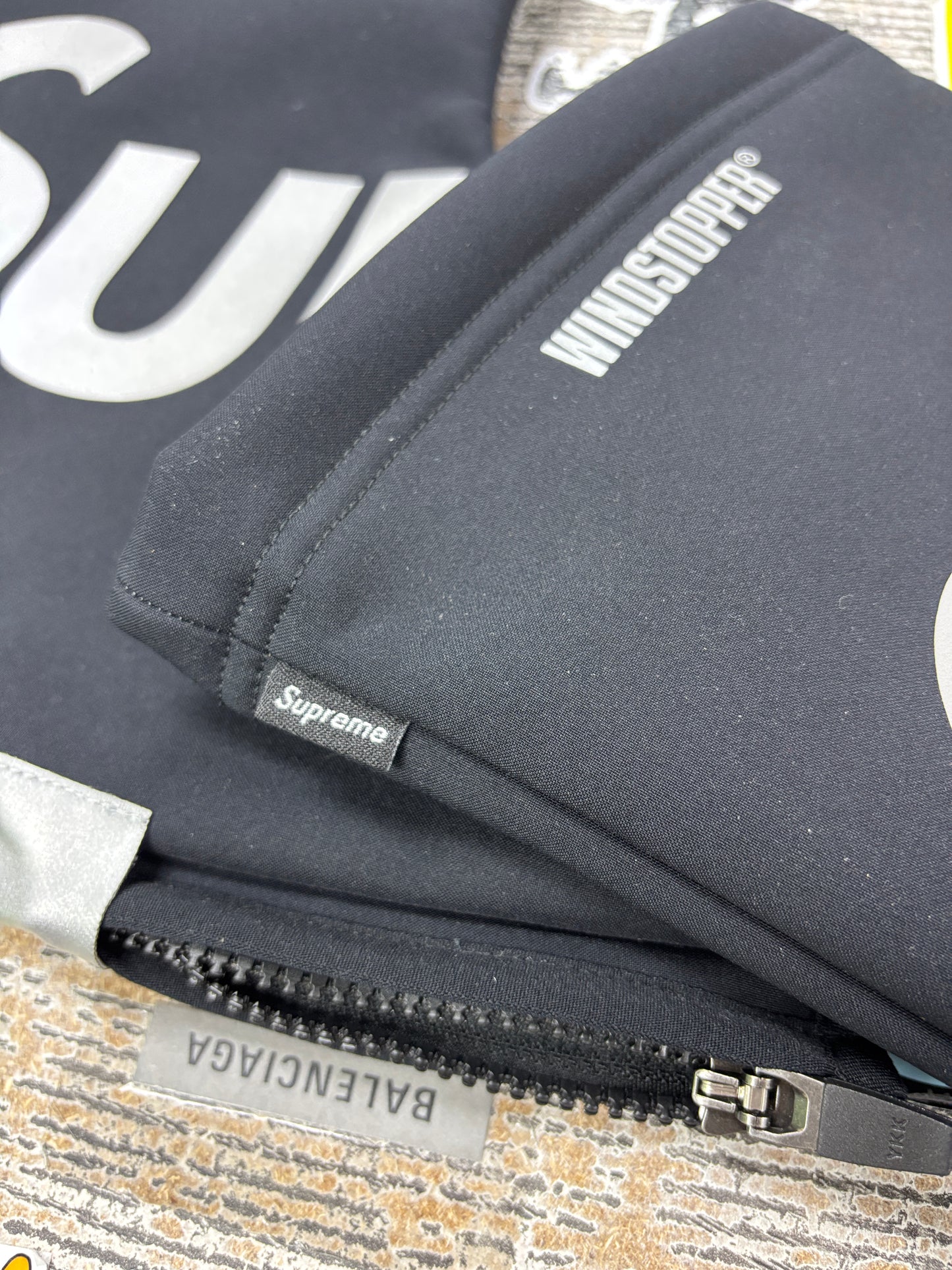 Supreme windstopper handlebar mitts