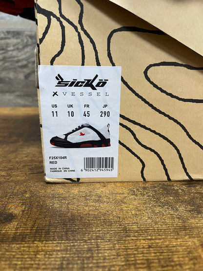 11 - xVESSEL x Sickö Hiking Shoes Siberia Red