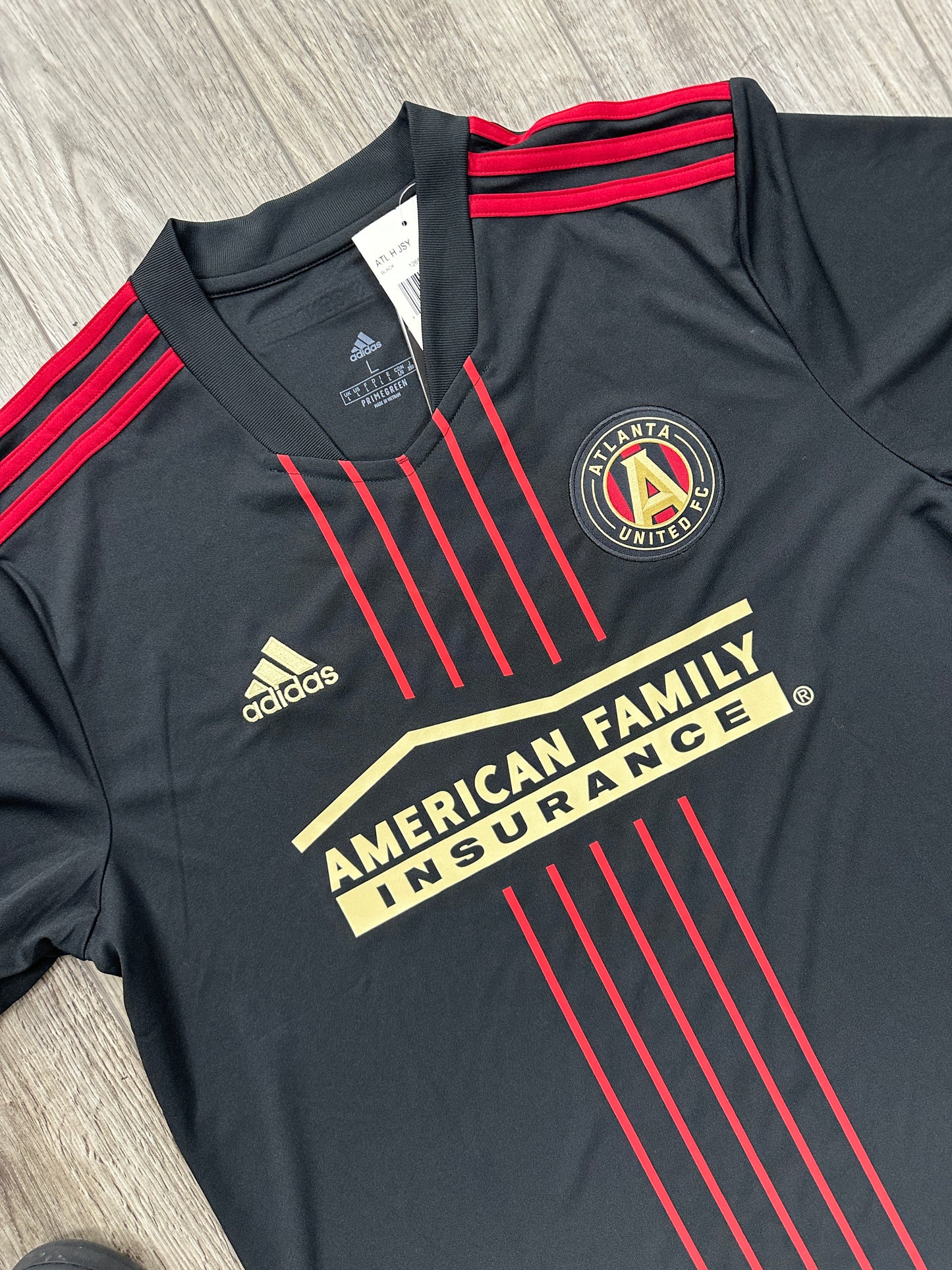 Atlanta United 2021/22 Home Jersey size L New