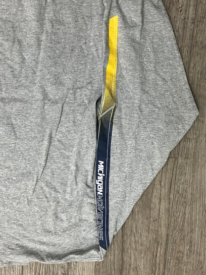 Nike Michigan long sleeve Size XL